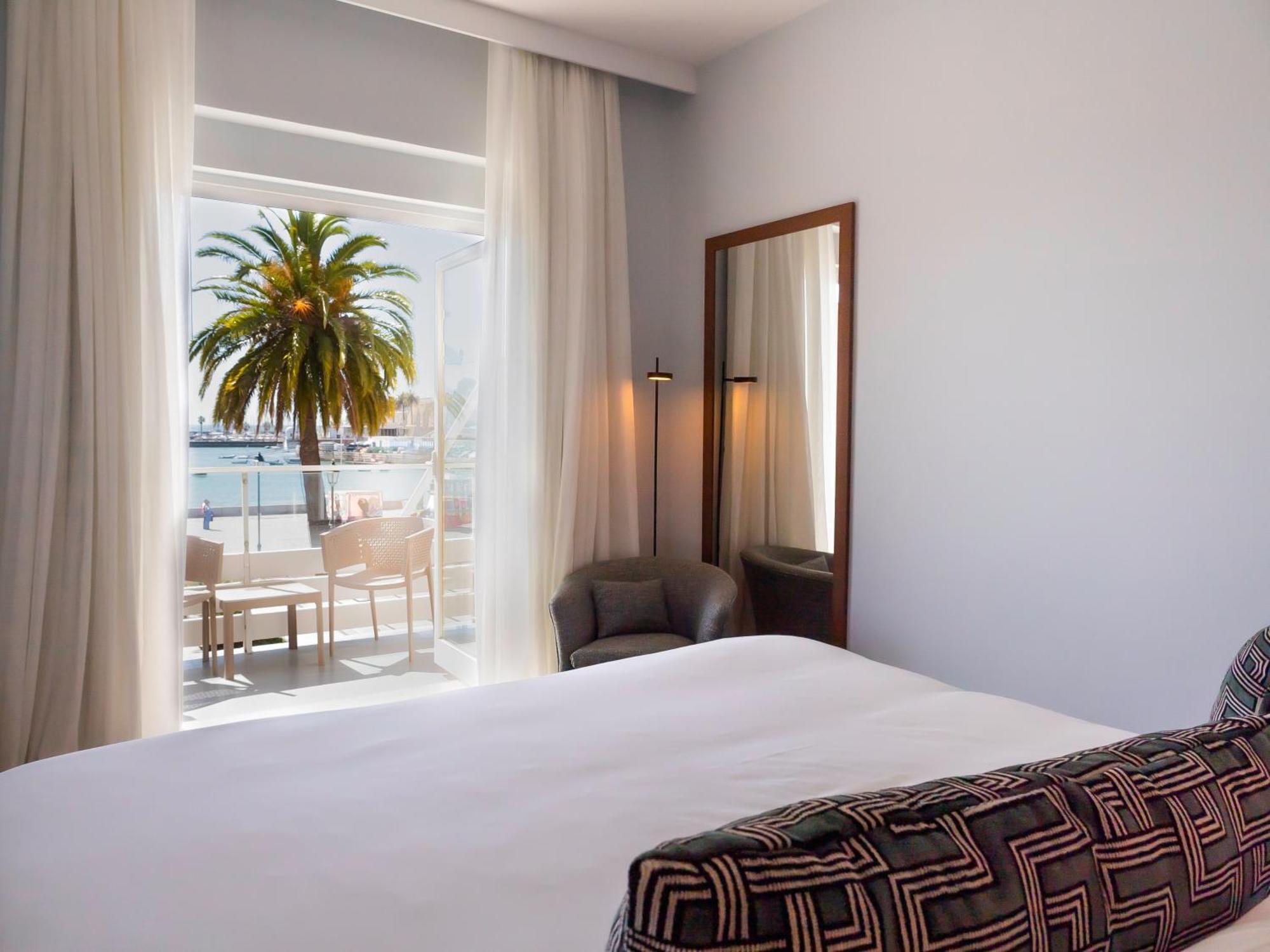 Suite with Sea View
