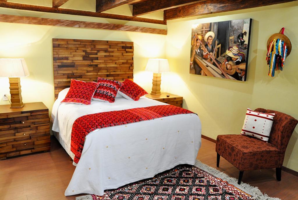 Queen Room