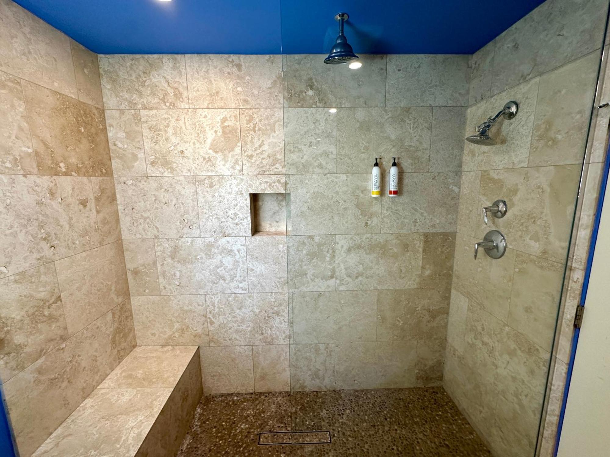 One-Bedroom Suite- Men Only,1534637632:JPEG