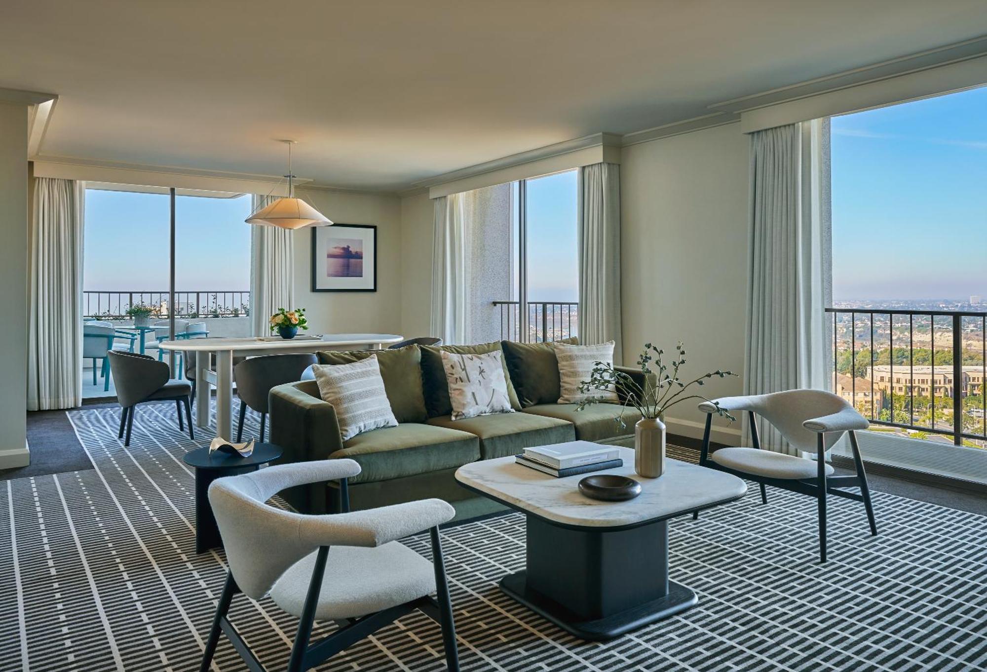 Lido Two Bedroom Queen Suite