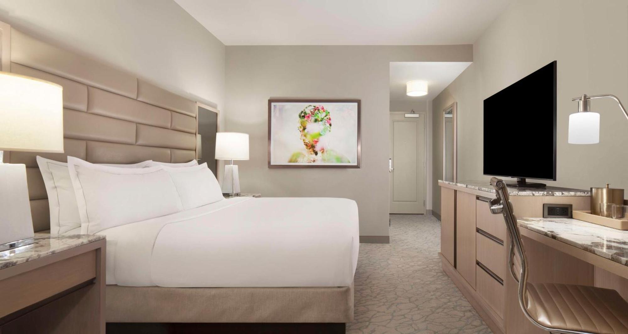 Deluxe King Room with City View,1537122982:JPEG