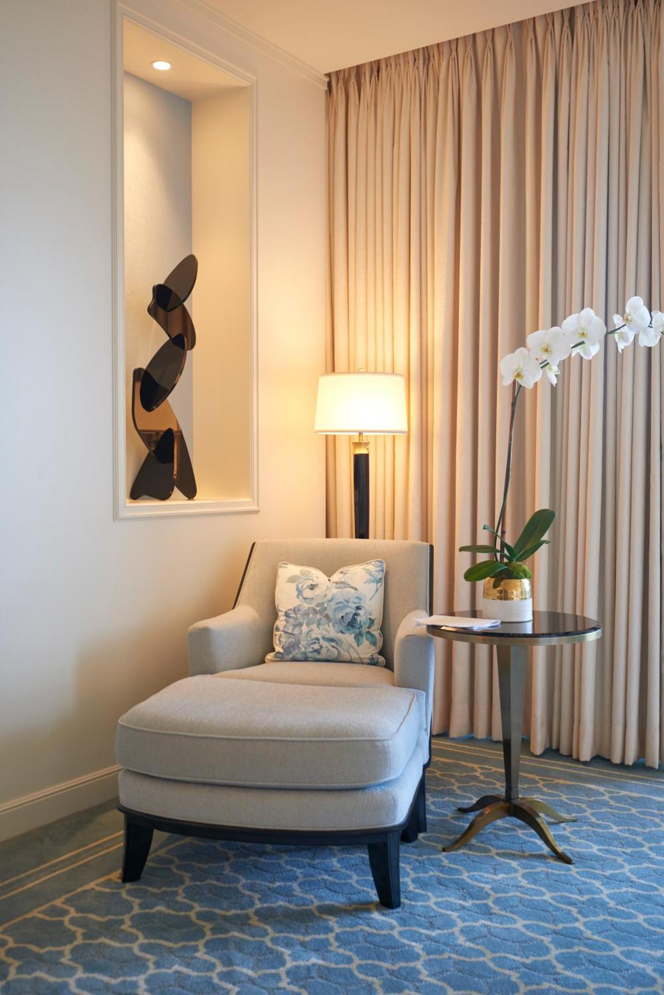 Deluxe King Room with Terrace and View,1622128673:JPEG