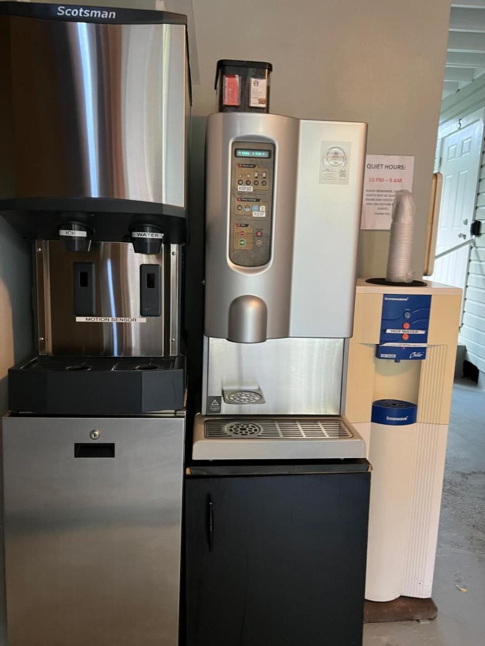 Deluxe Suite,1551482188:JPEG