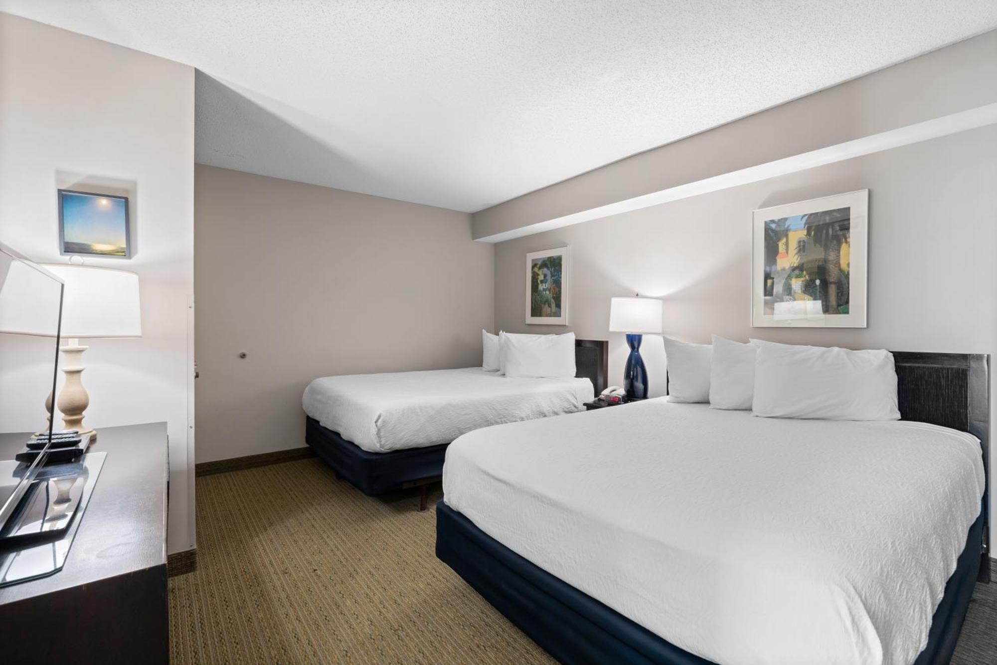 One-Bedroom Suite with Ocean View,1540276429:JPEG