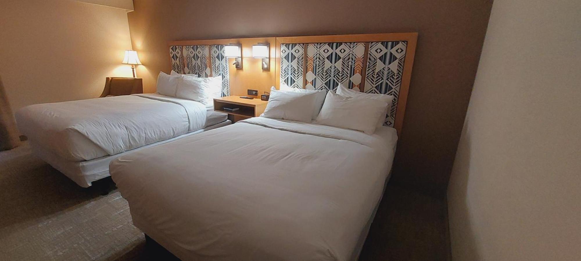 Standard Queen Room - Non Smoking,1706731706:JPEG