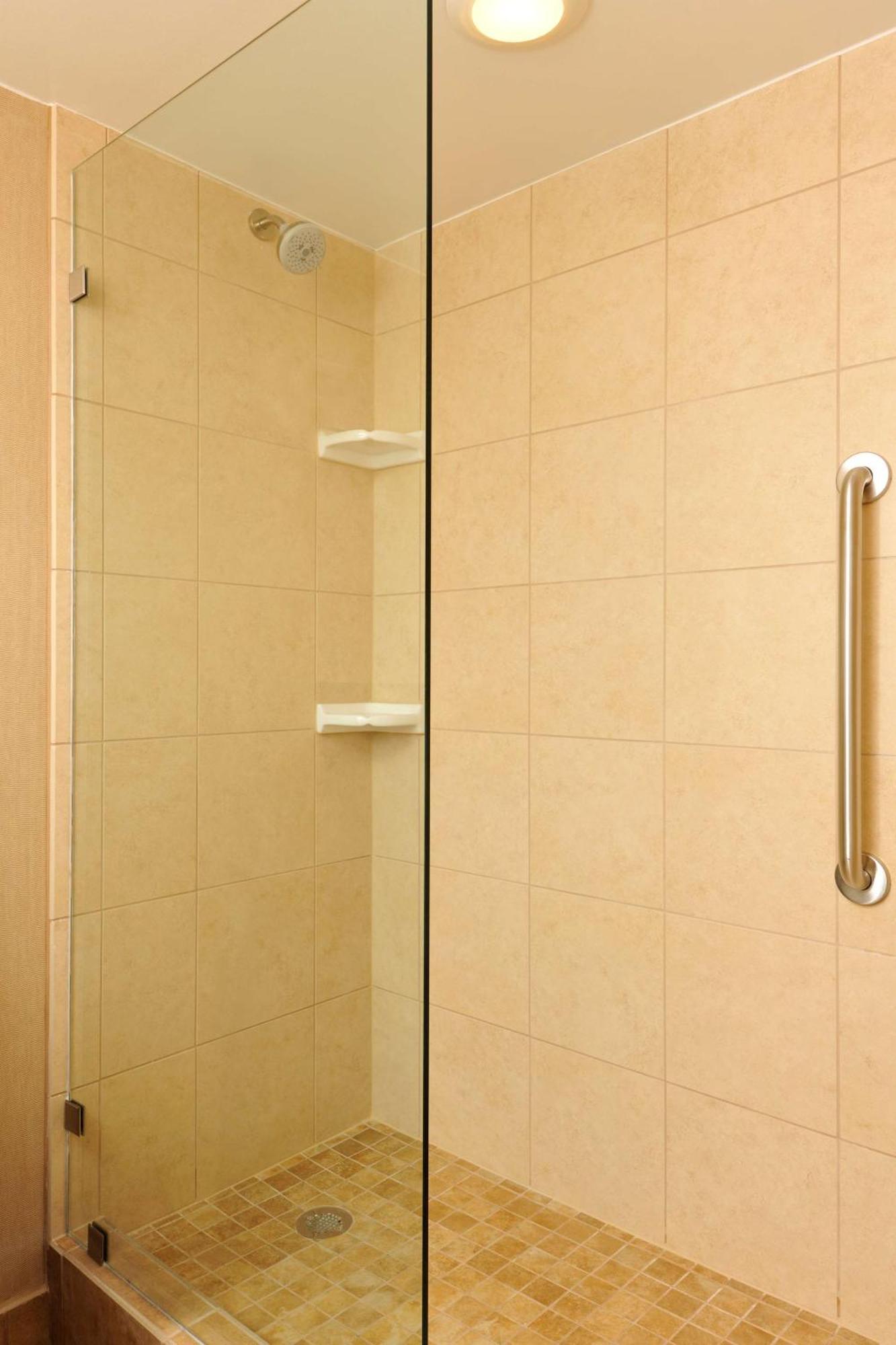 Two-Room King Suite - Non-Smoking,1548859147:JPEG