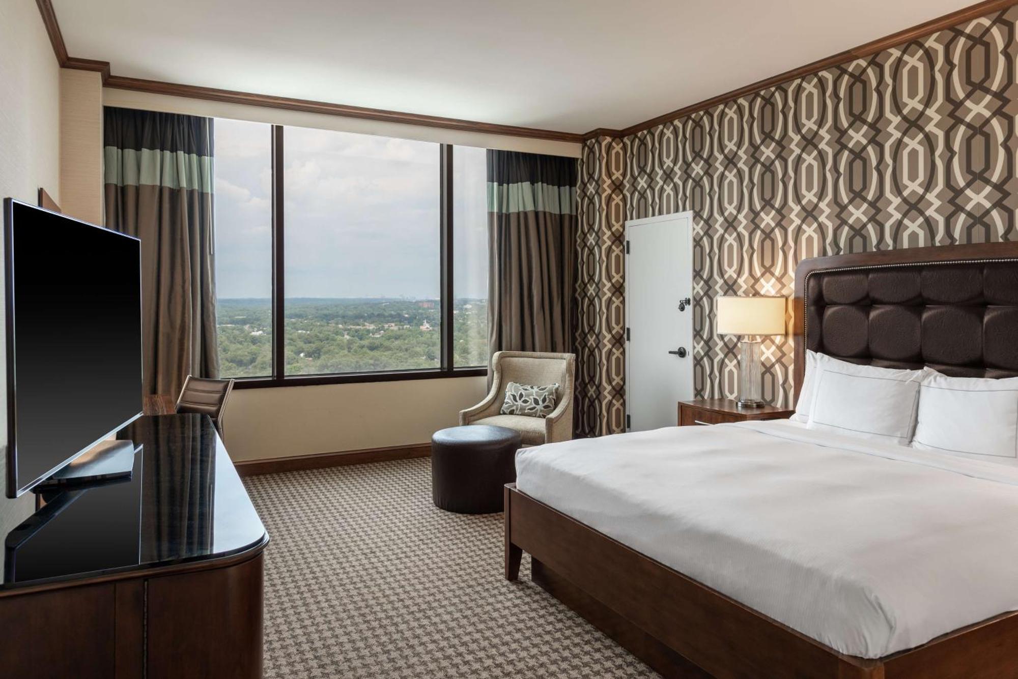 King Room,1549805089:JPEG