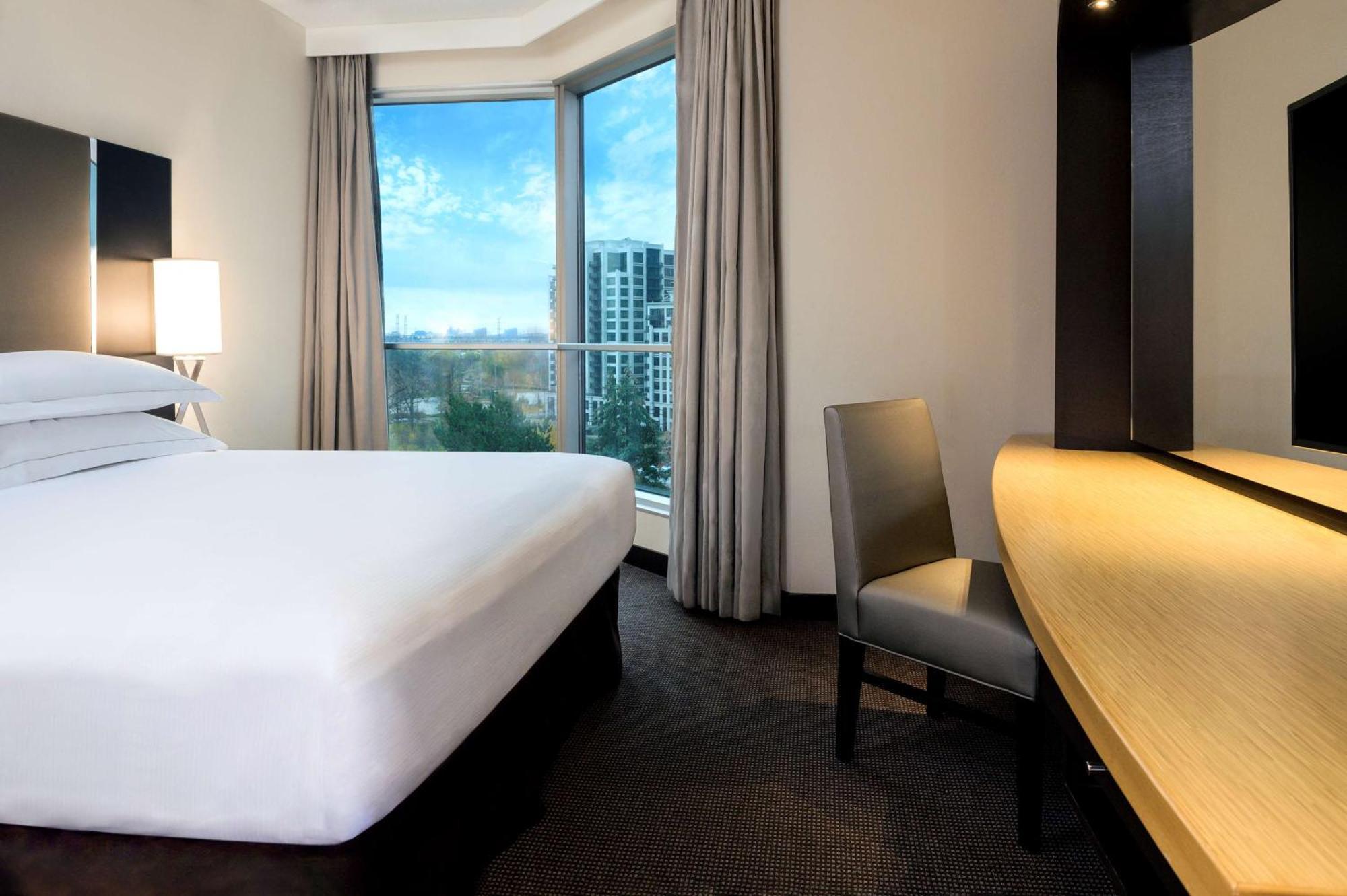 One-Bedroom King Suite,1551442030:JPEG