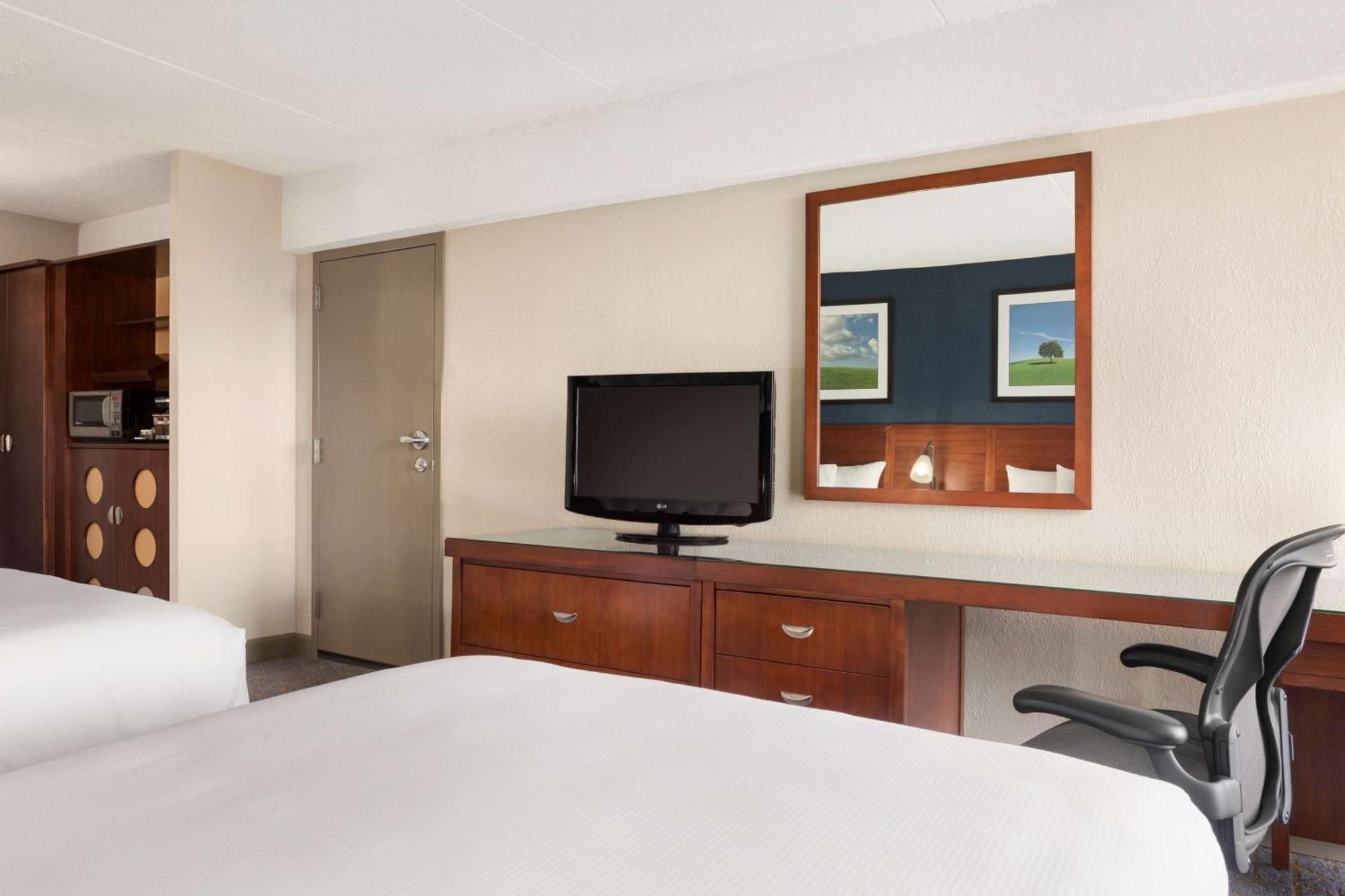 Double Room with Two Double Beds - Non-Smoking