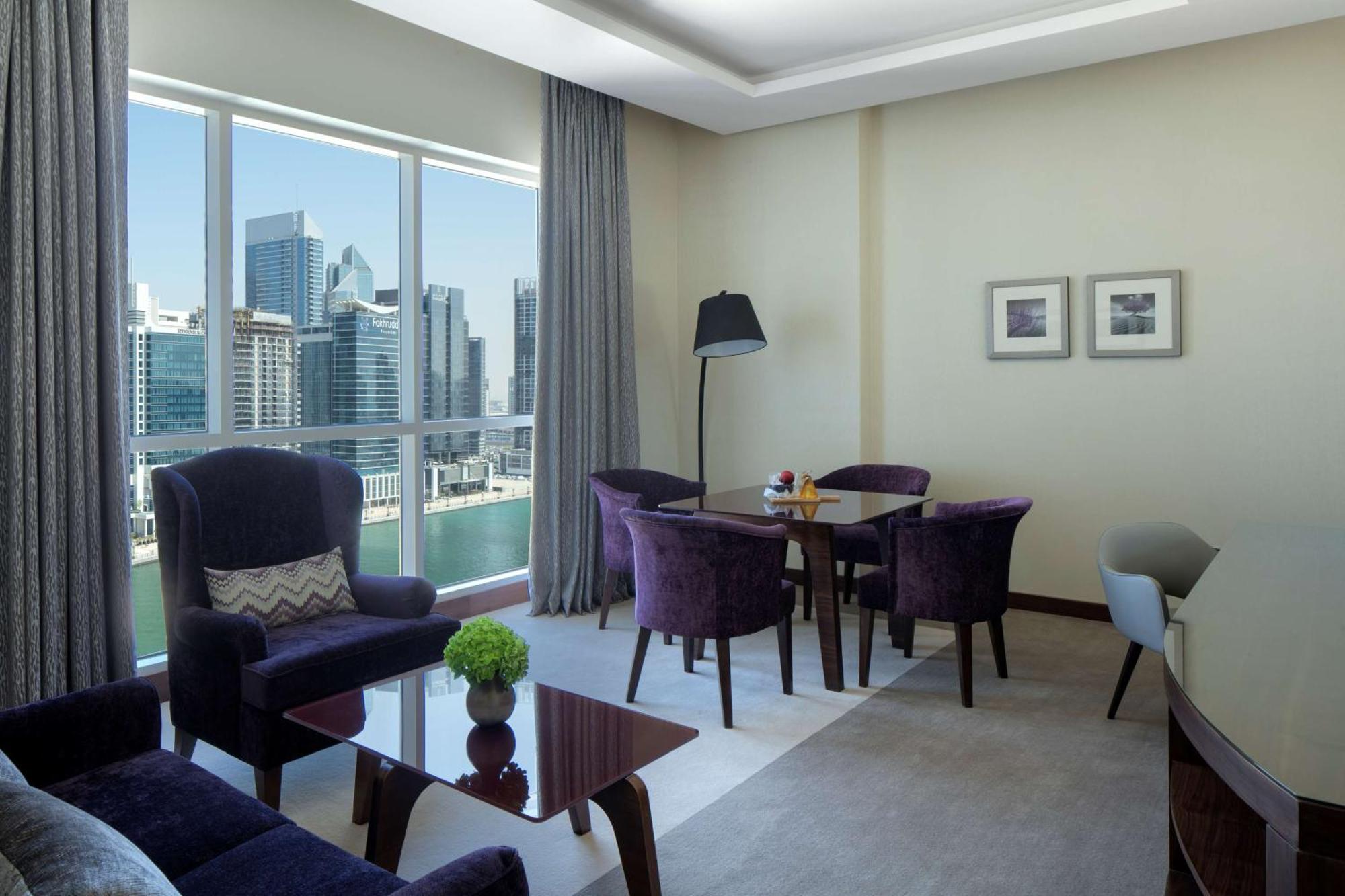 Suite with Lounge Access,1552711738:JPEG