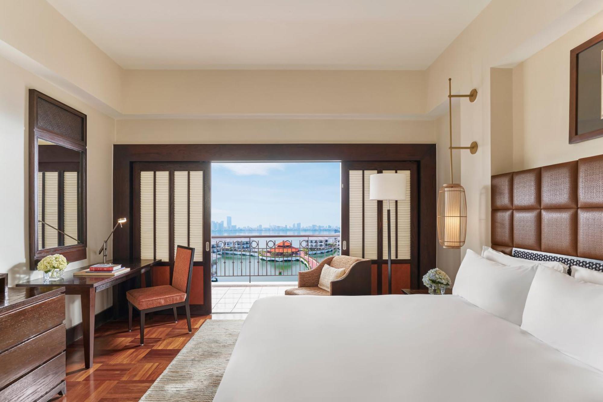 Classic King Room Lake View,983229763:JPEG