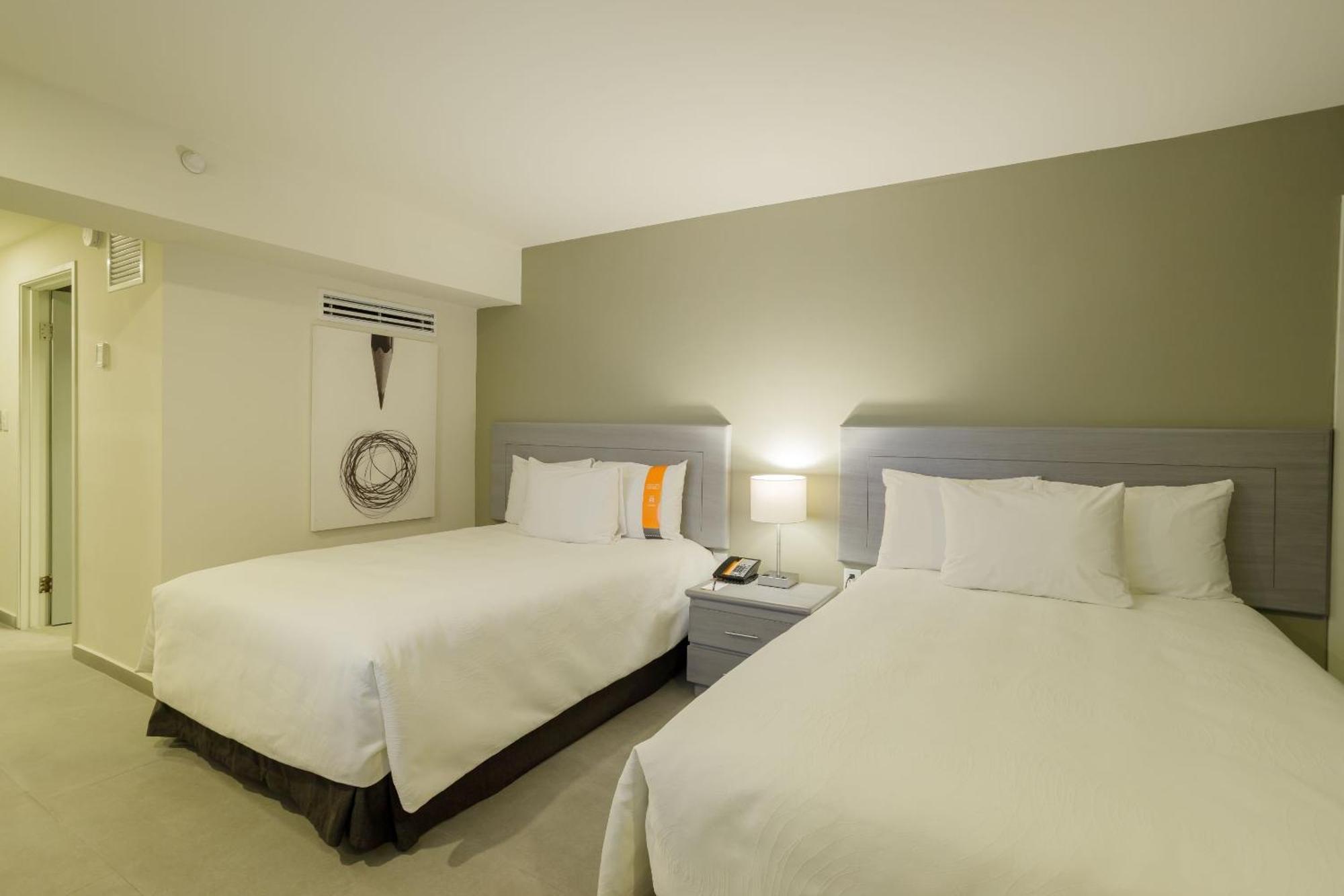 Deluxe Two Beds,1557186595:JPEG