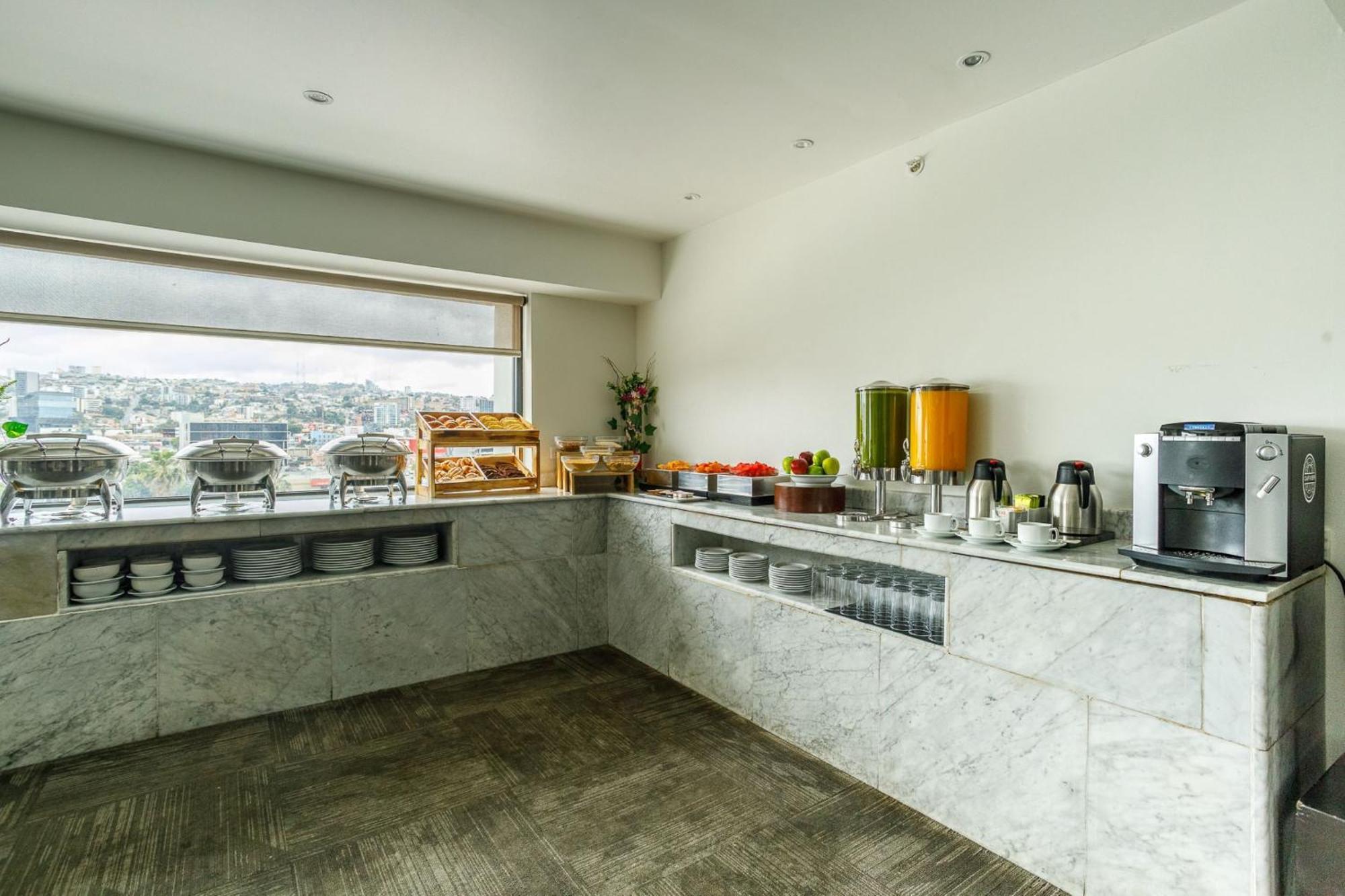 Junior Suite King,1661114372:JPEG