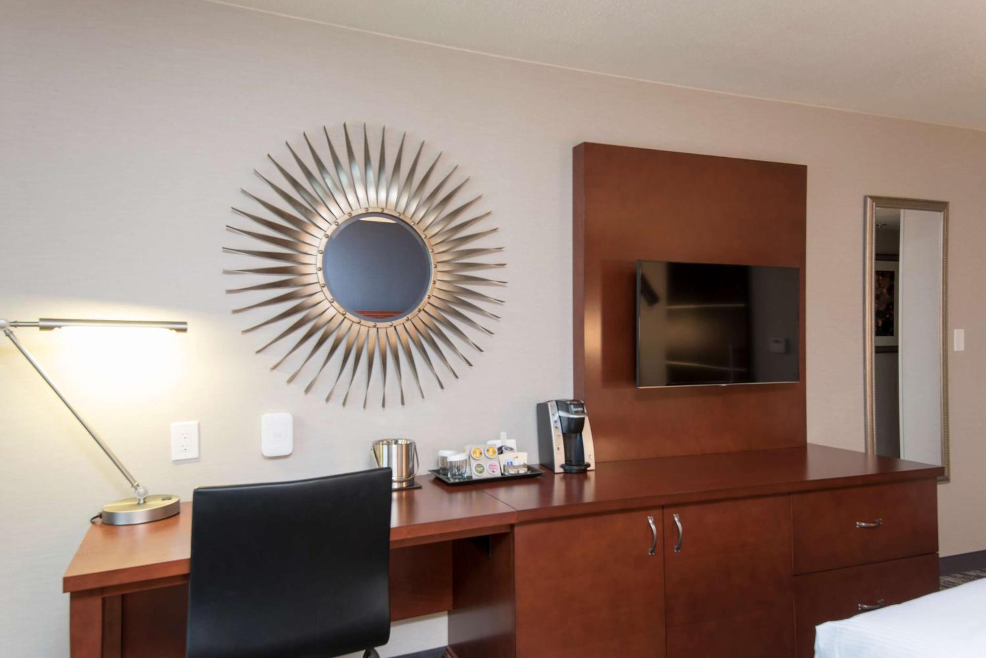 Double Room with Two Double Beds - Hearing Access