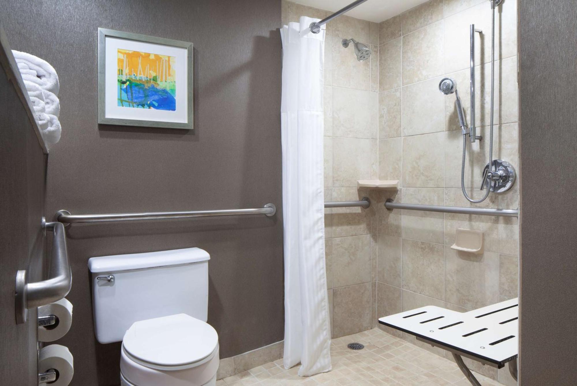 King Room Roll Shower Mobility Access,1557440167:JPEG