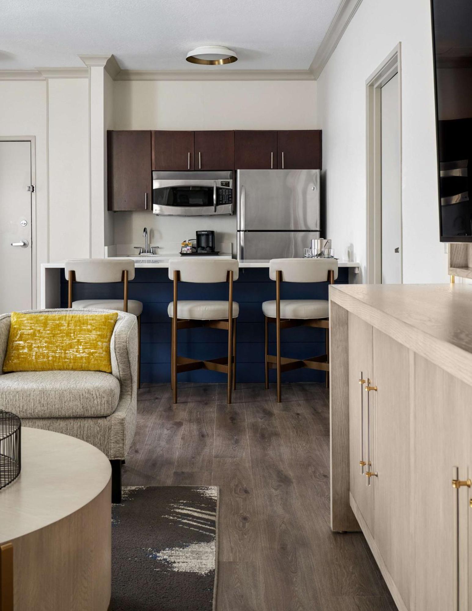 King Suite with Sofa Bed