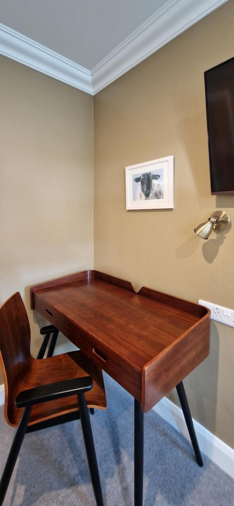 Deluxe King Room - Annex