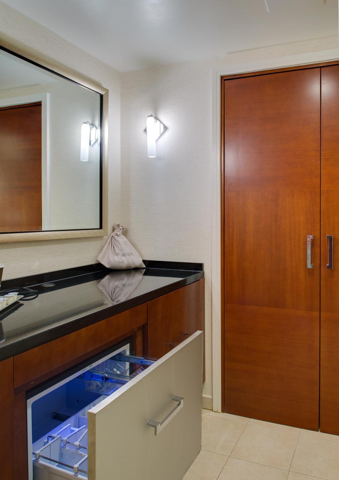 Double Room with Two Double Beds,1746850300:JPEG