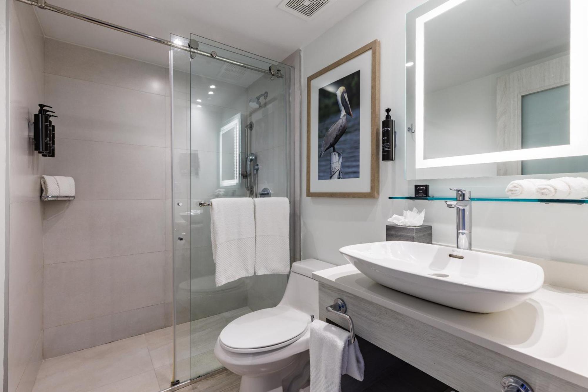 Queen Room with Two Queen Beds - Blue Tower,1597567194:JPEG