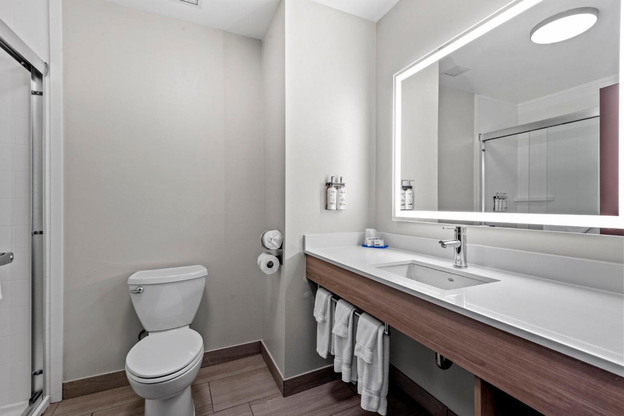 Standard Room,1616427861:JPEG