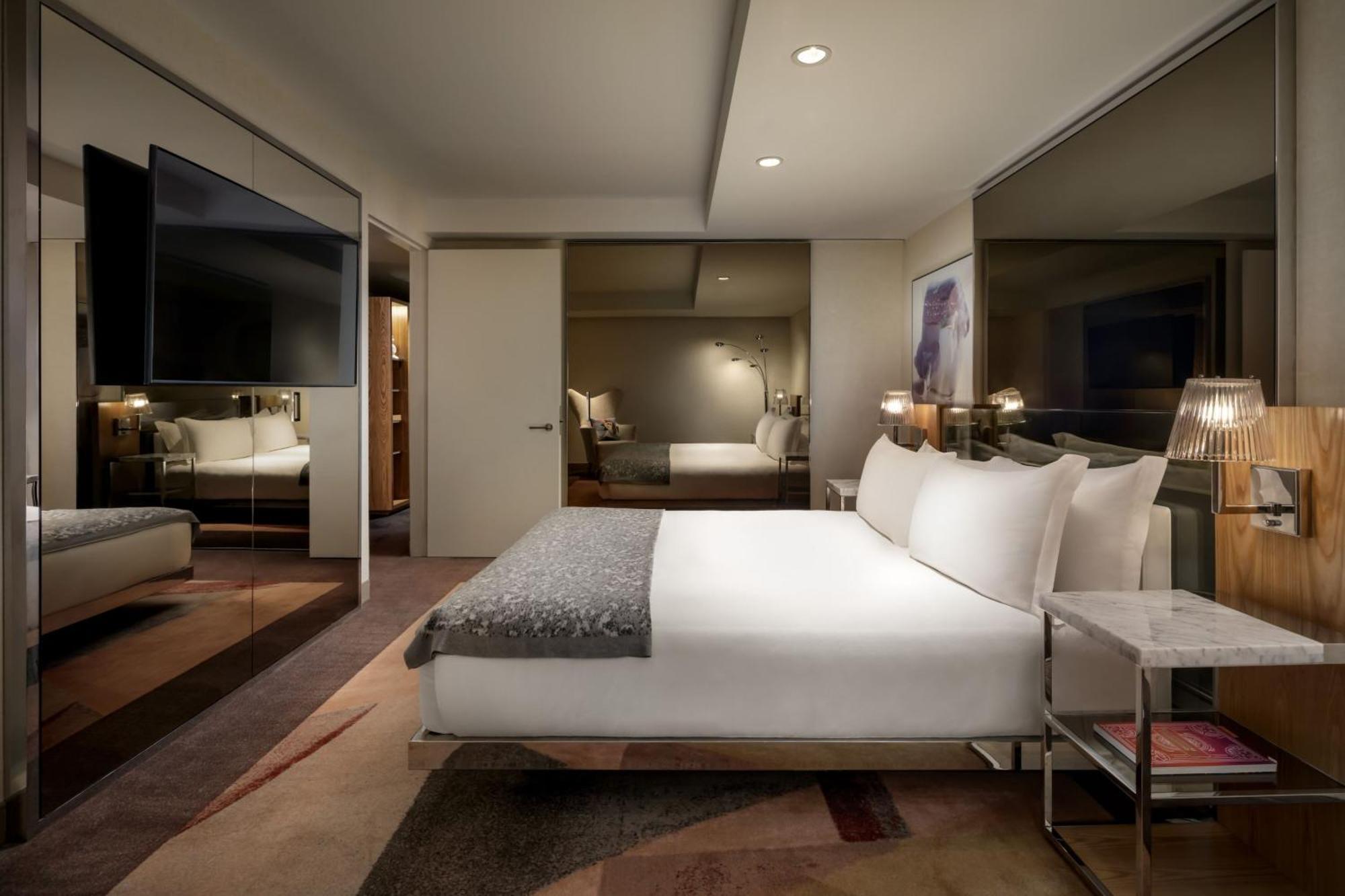 One Bedroom Suite Suite King Alternate bed sofa bed,1616874813:JPEG