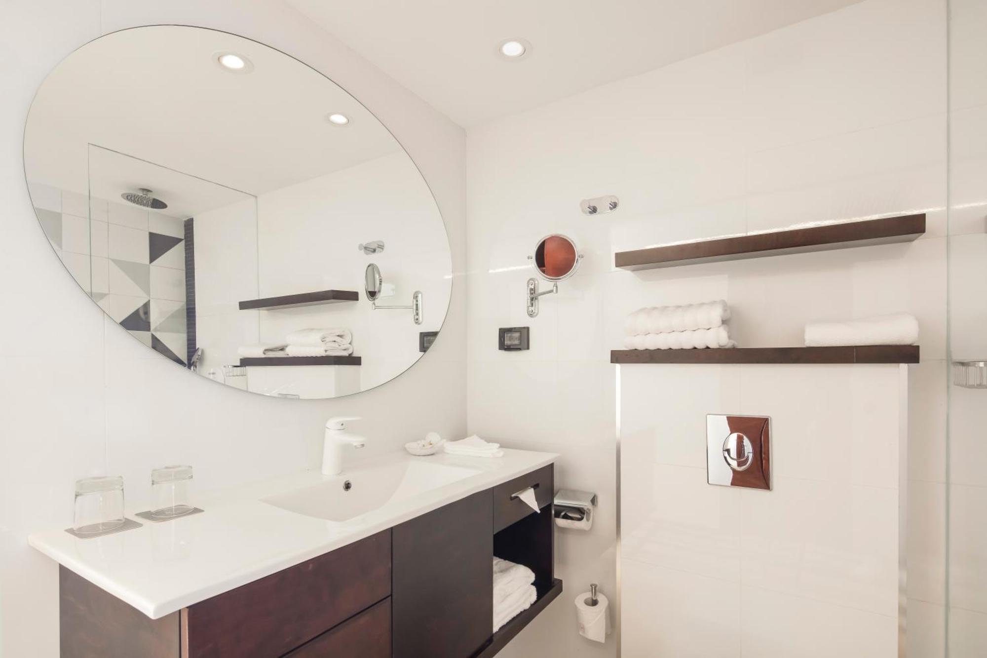 Club lounge access, Executive Guest room, 1 King, Sea view,1616875611:JPEG