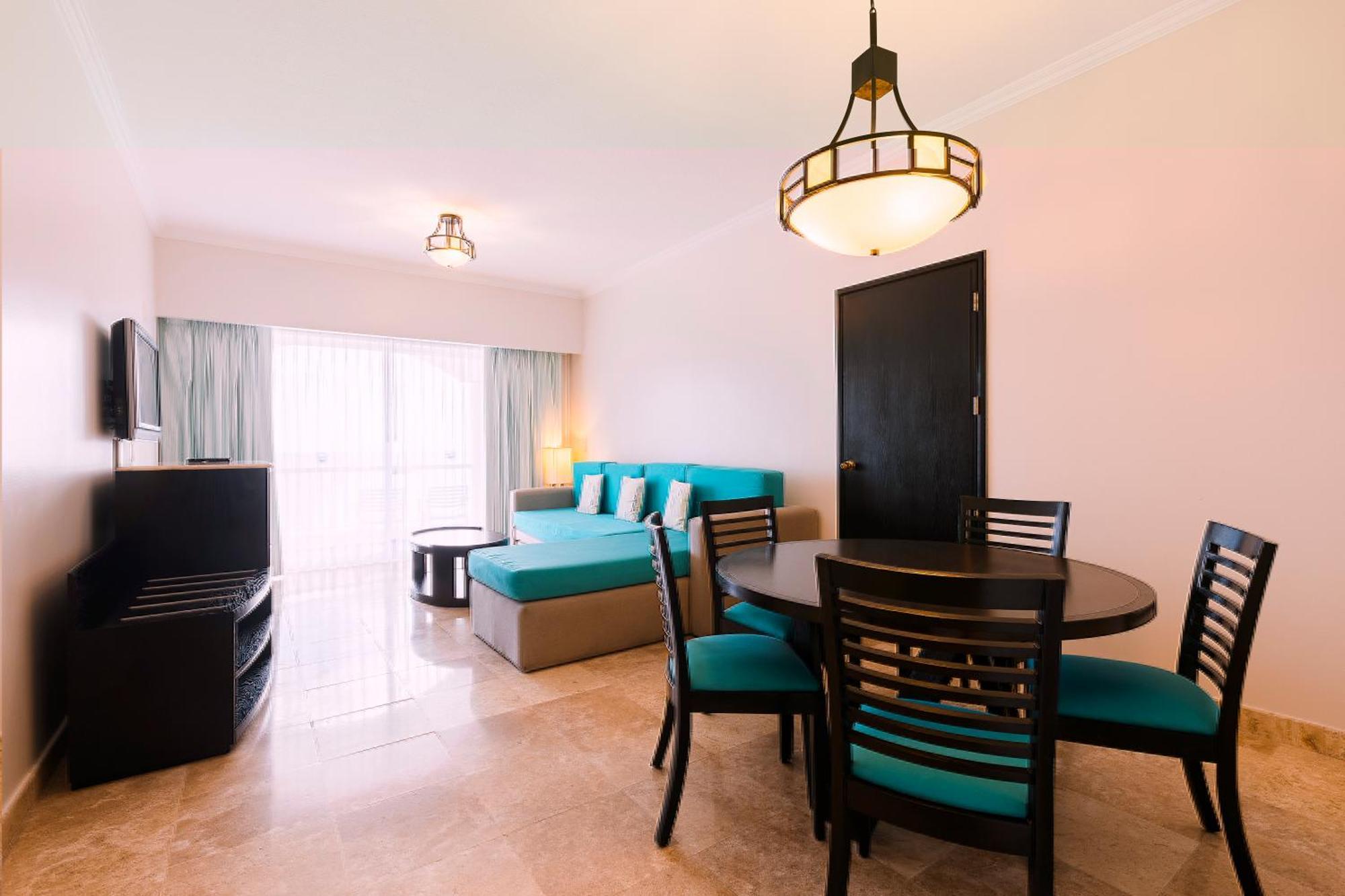 Junior Suite,1742628088:JPEG