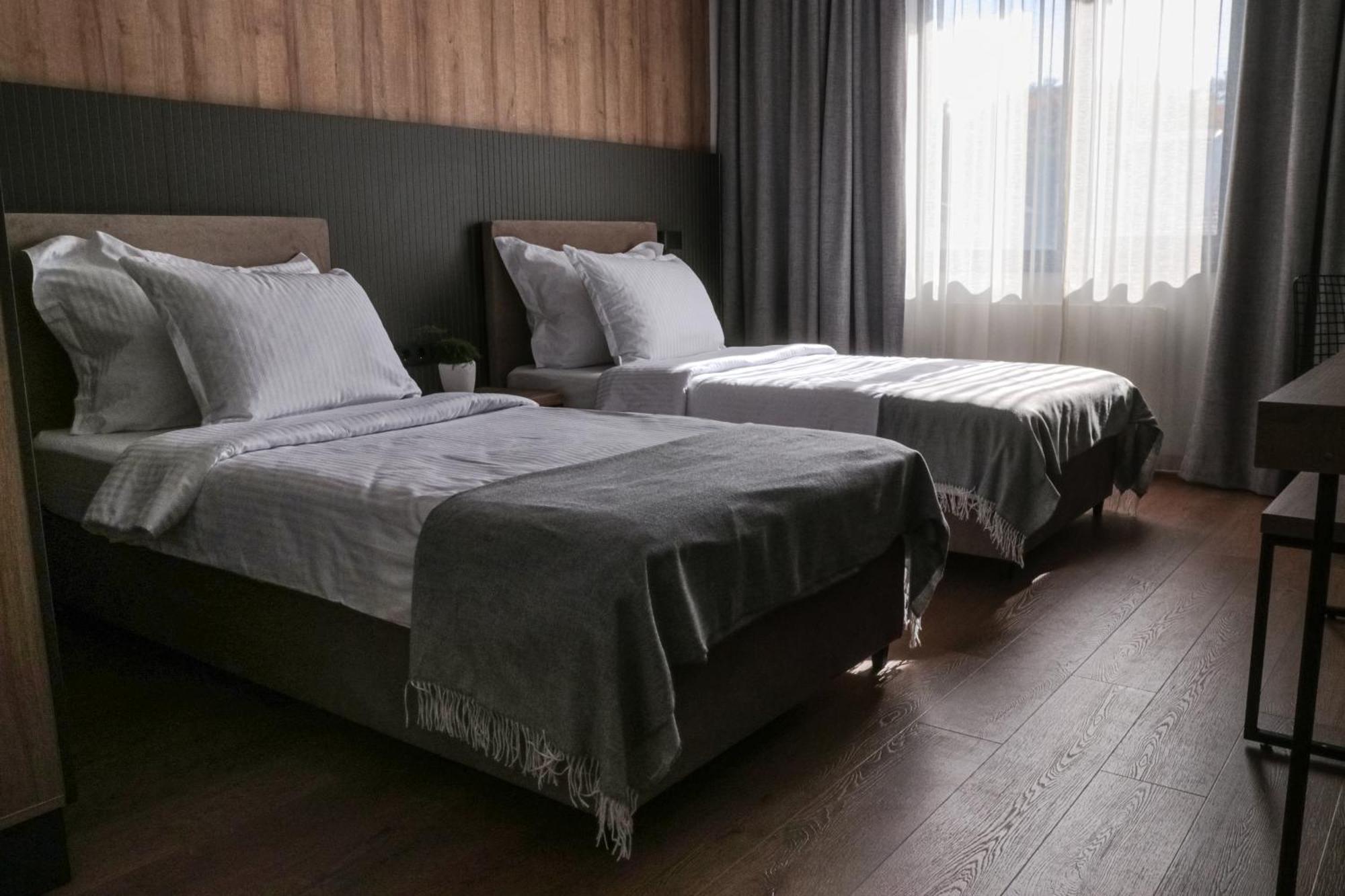 Family Suite One Double Two Single Beds Non-Smoking,1623647224:JPEG