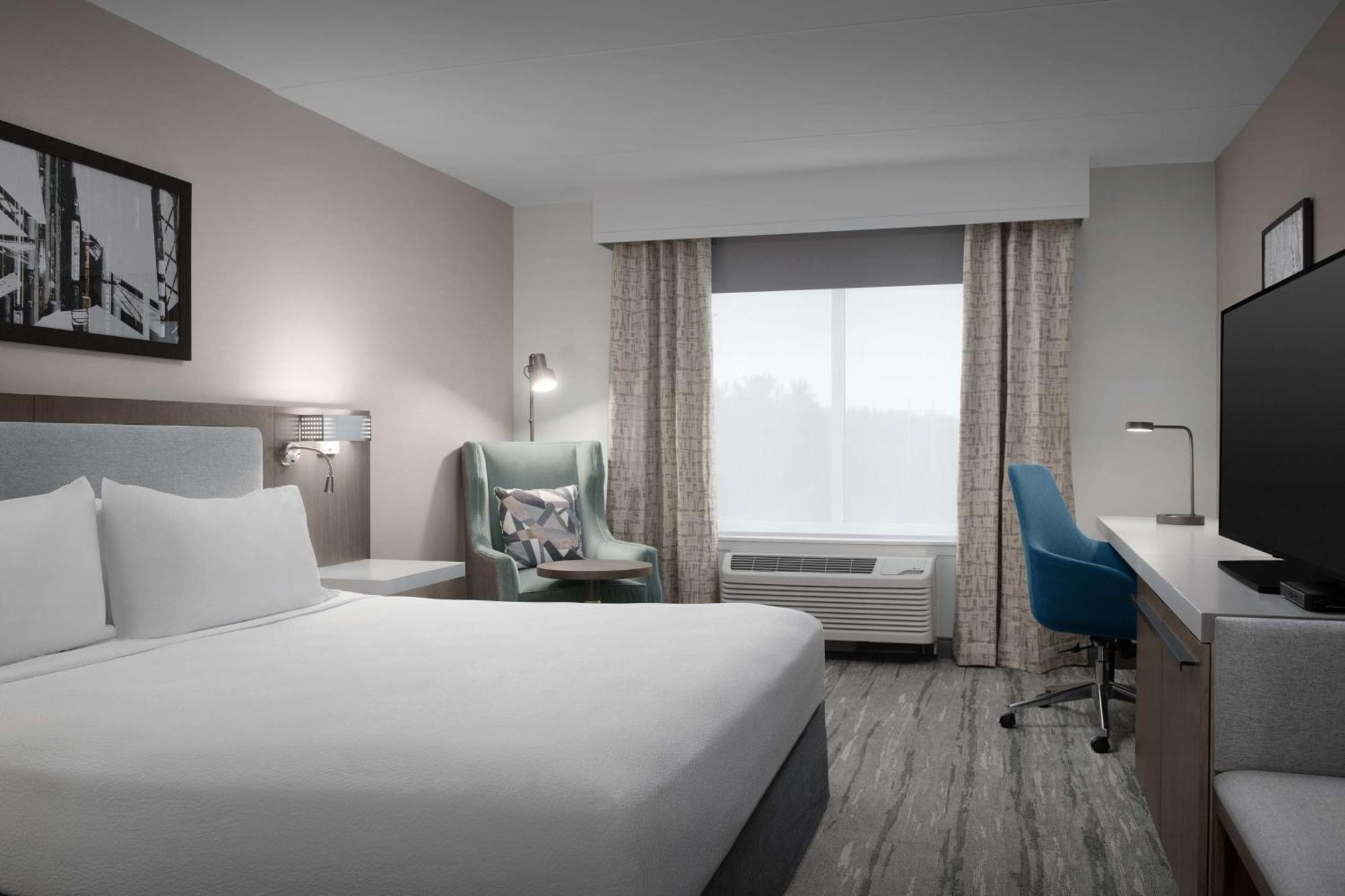 King Room - Hearing Access,1624751363:JPEG