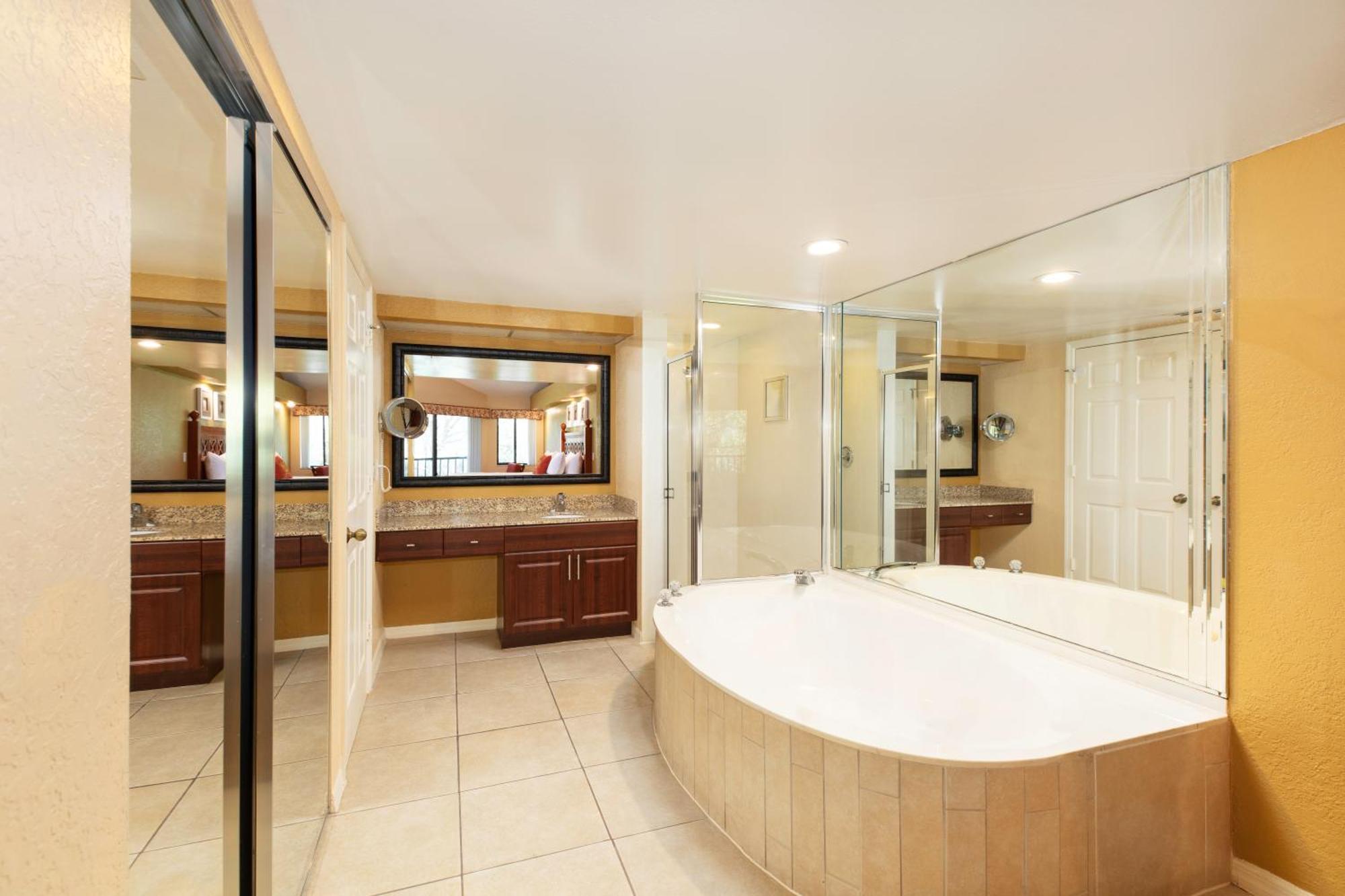 Two Bedroom Deluxe Villa with Loft,1627932375:JPEG