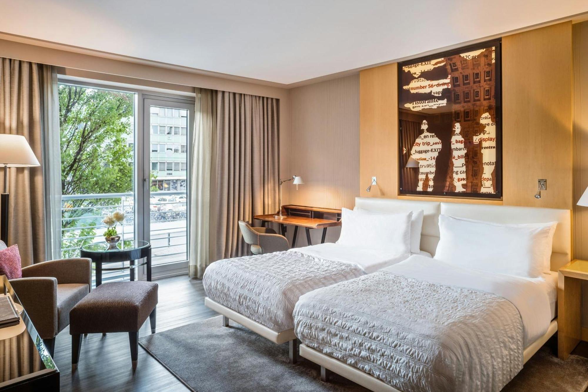 Superior Twin Room