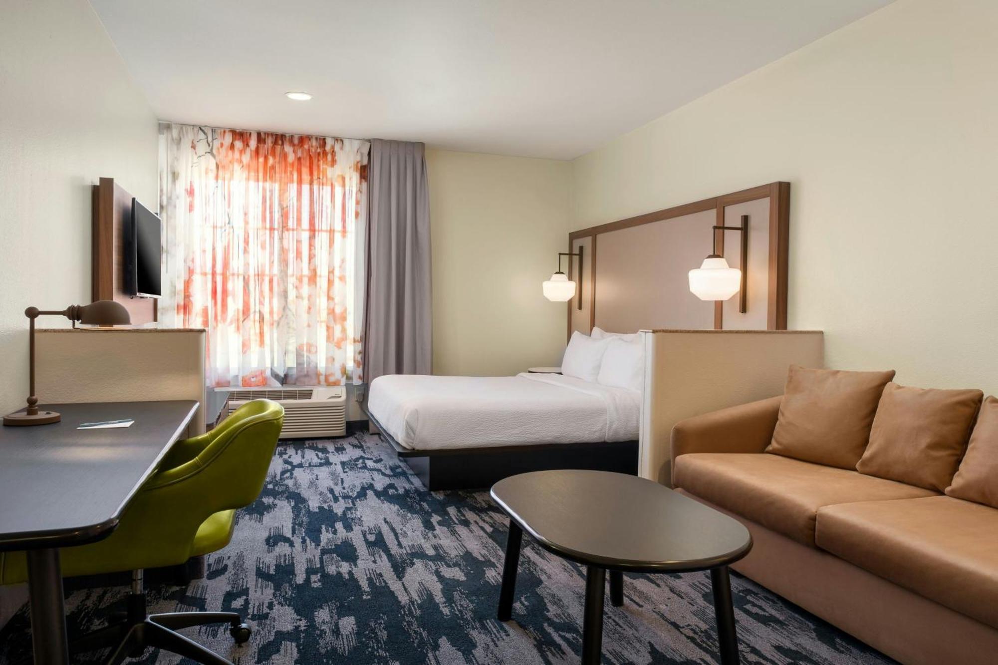 Extended King Suite with Sofa Bed - Hearing Accessible