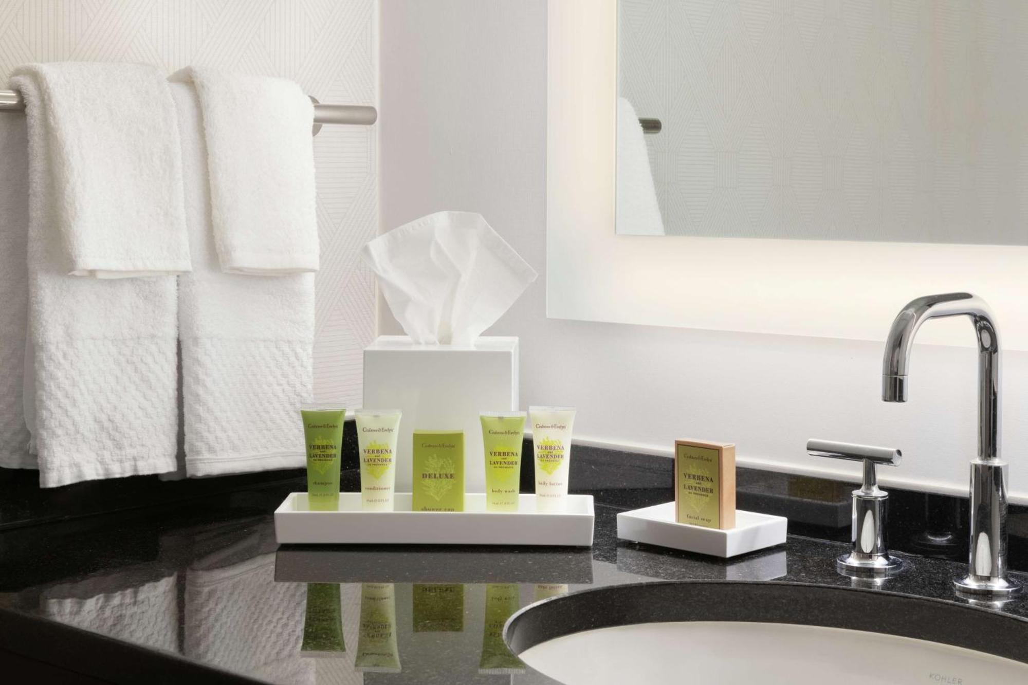 Executive Floor Larger Parlor,1636741485:JPEG