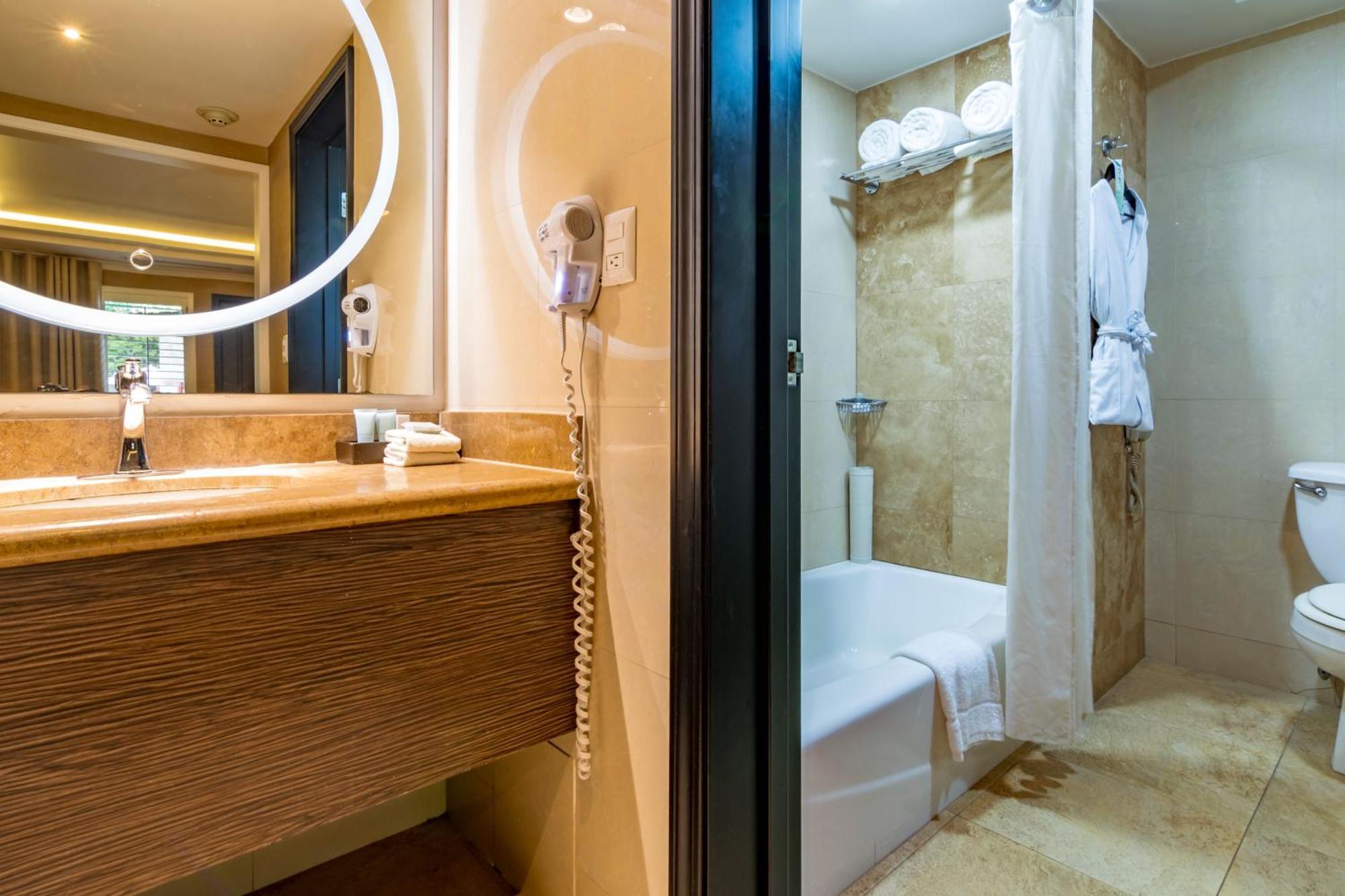 Lucerna Select King Room