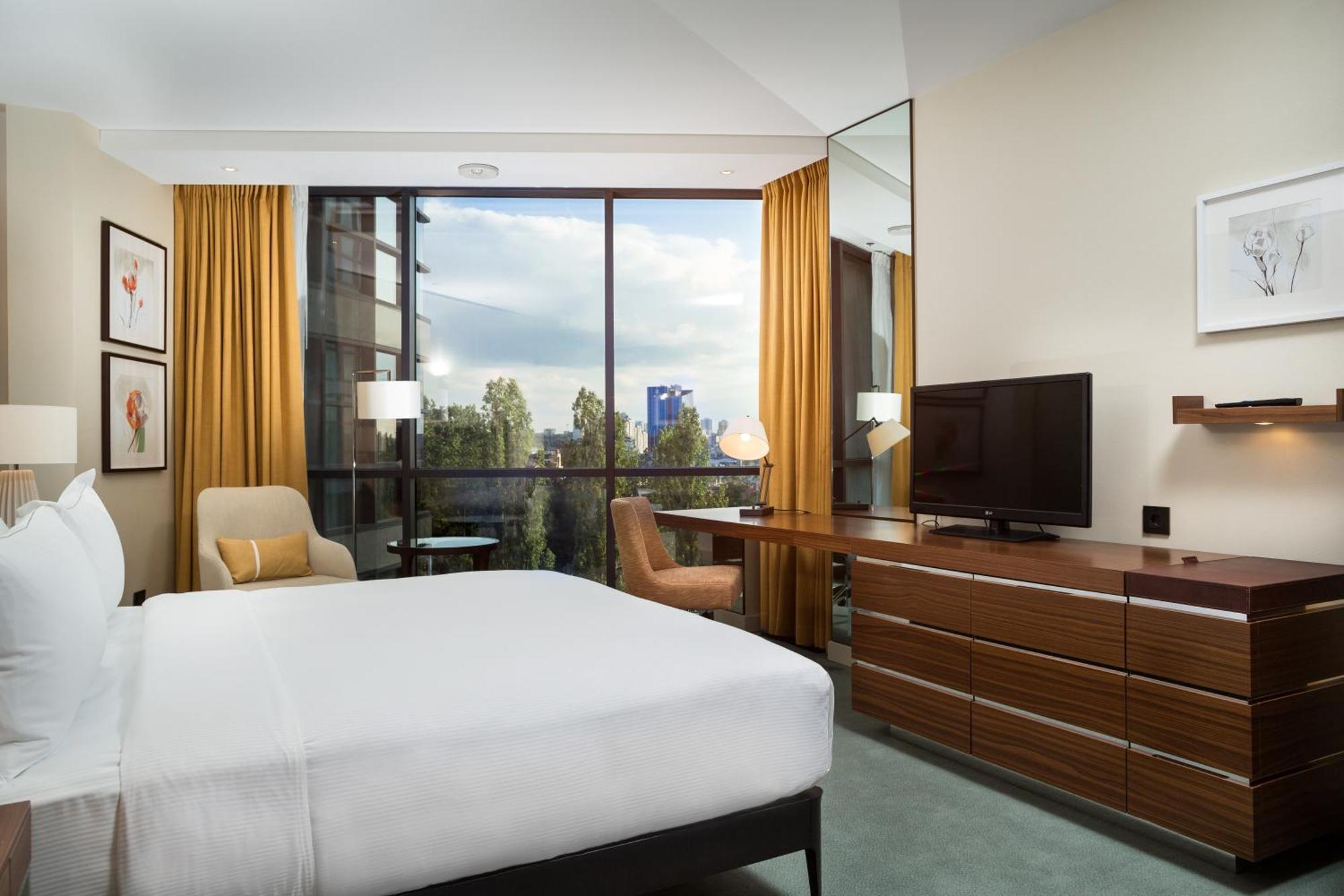 King Room - Mobility Access,1657167005:JPEG