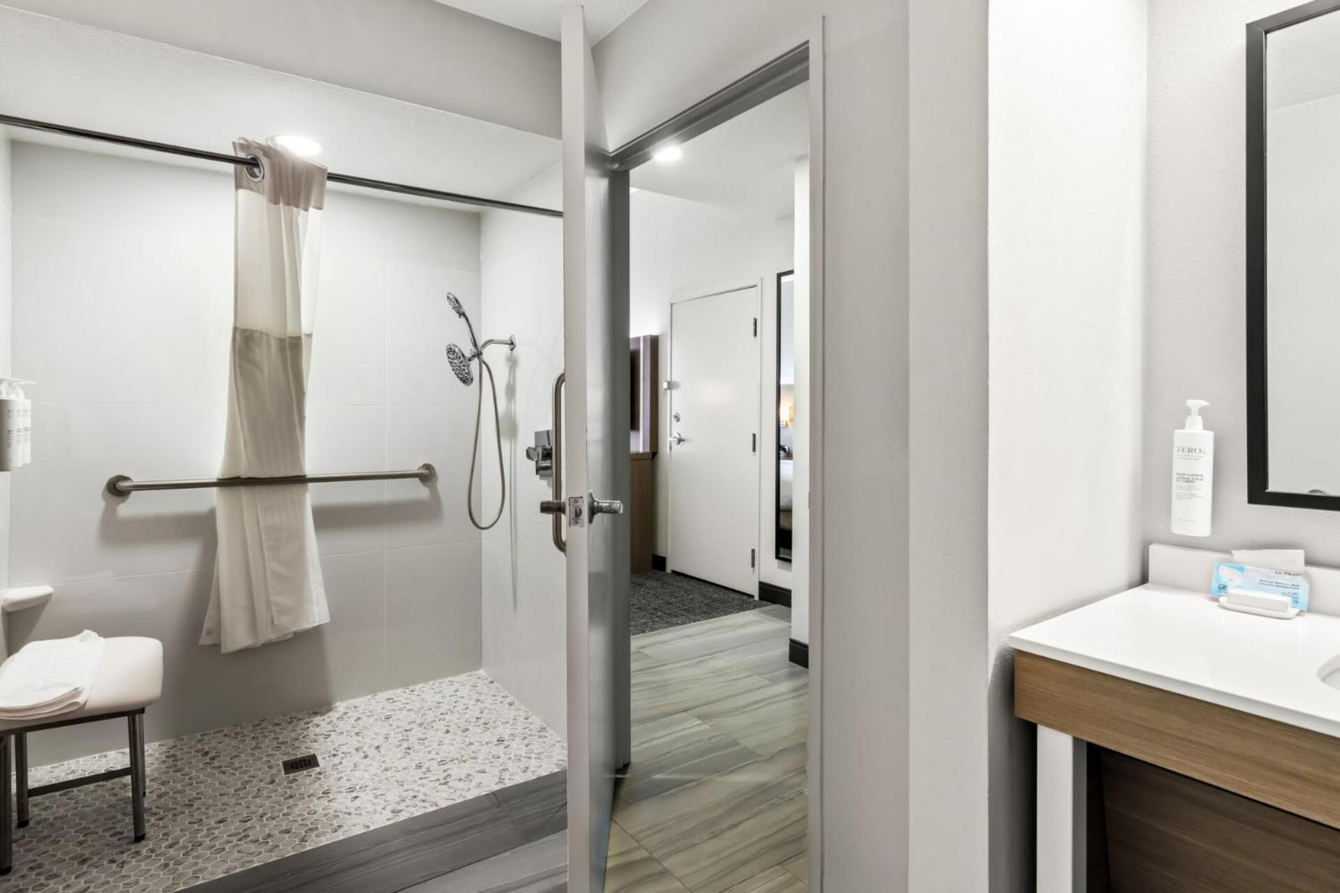 Studio Suite with One King Bed and Two Queen Beds
