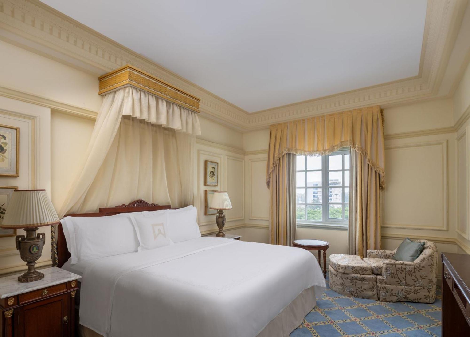 Manor King Suite -Club Lounge Access,1639584914:JPEG