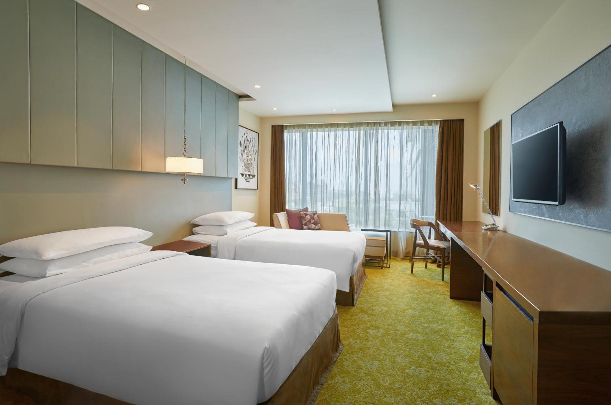 Club Room: 2 Twin/Single Bed with Club benefits,1642340302:JPEG