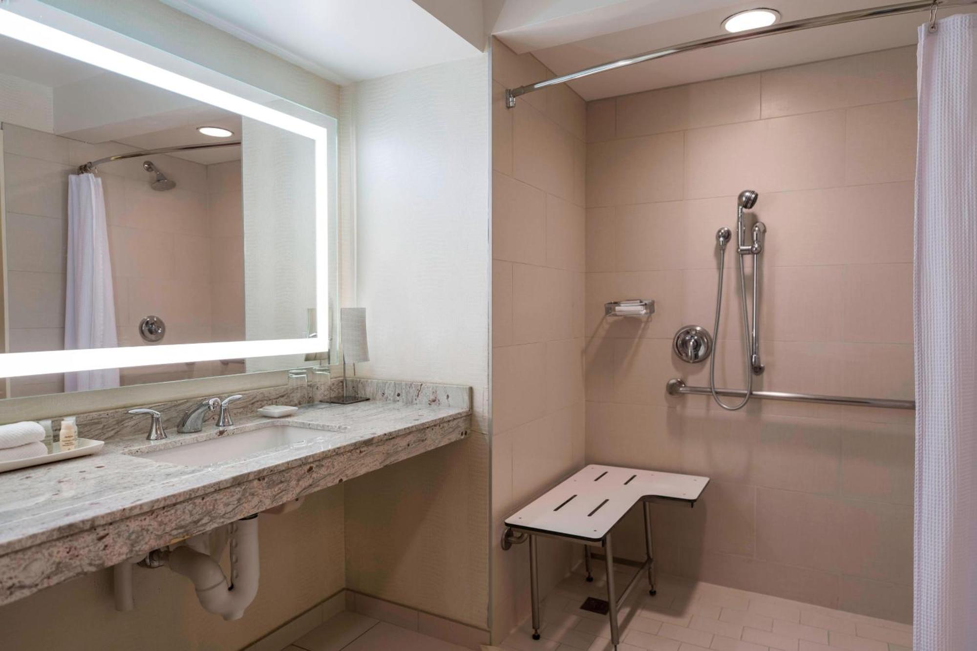 Standard Suite
