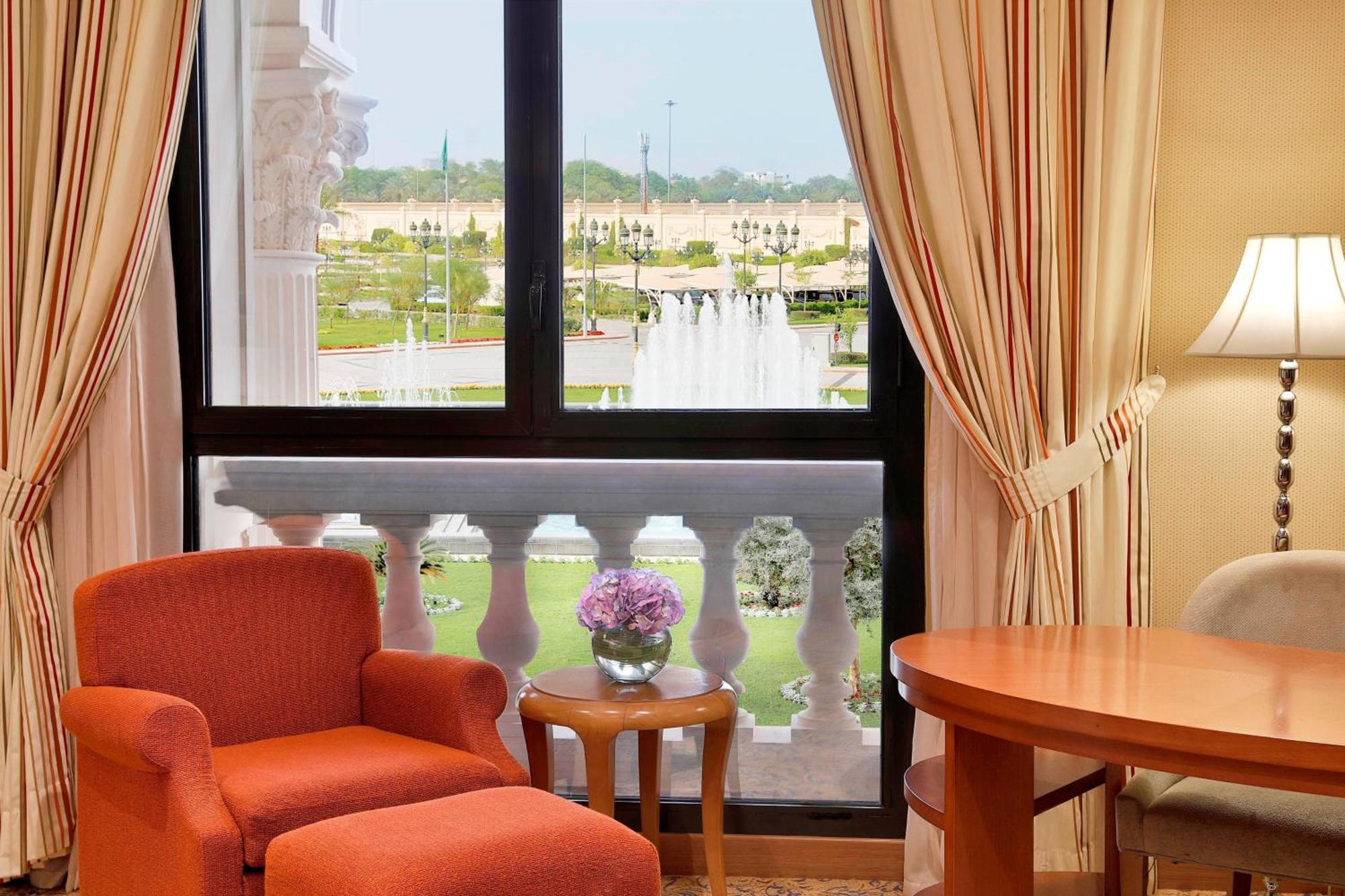 Club King Room,1643165340:JPEG