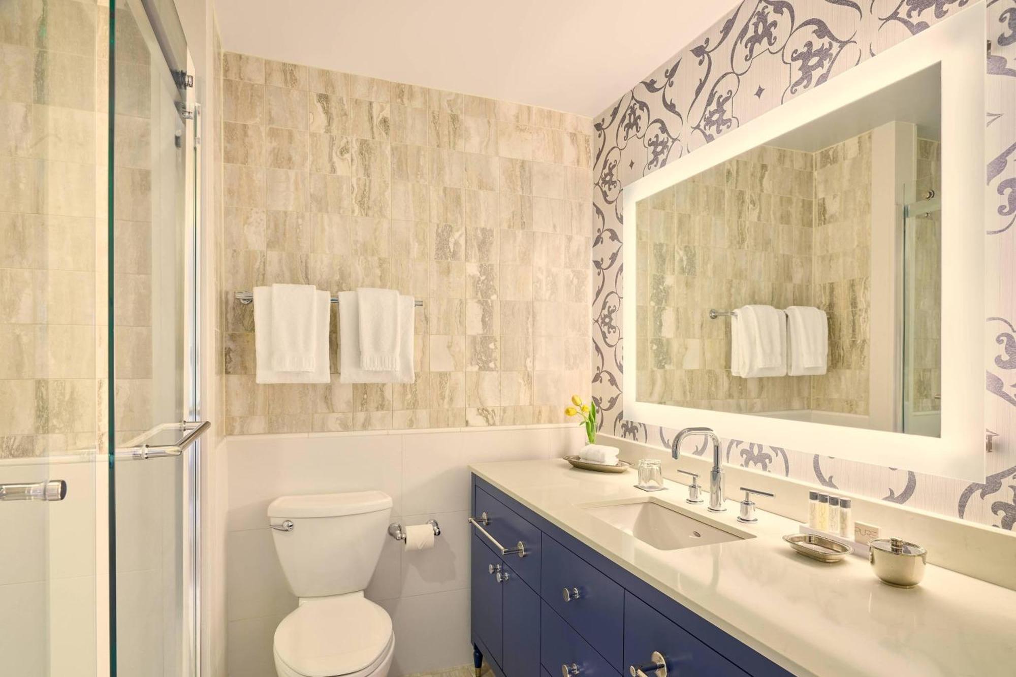 Illustrator’s King, Guest room, 1 King, Ground Floor,1643170821:JPEG