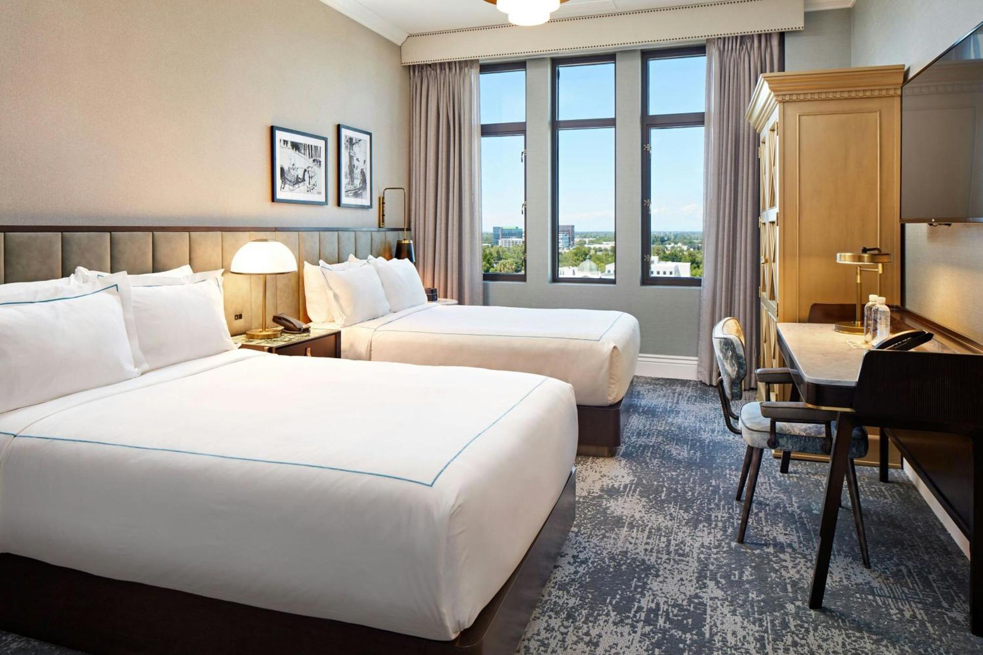 Deluxe Double Room,1643183906:JPEG