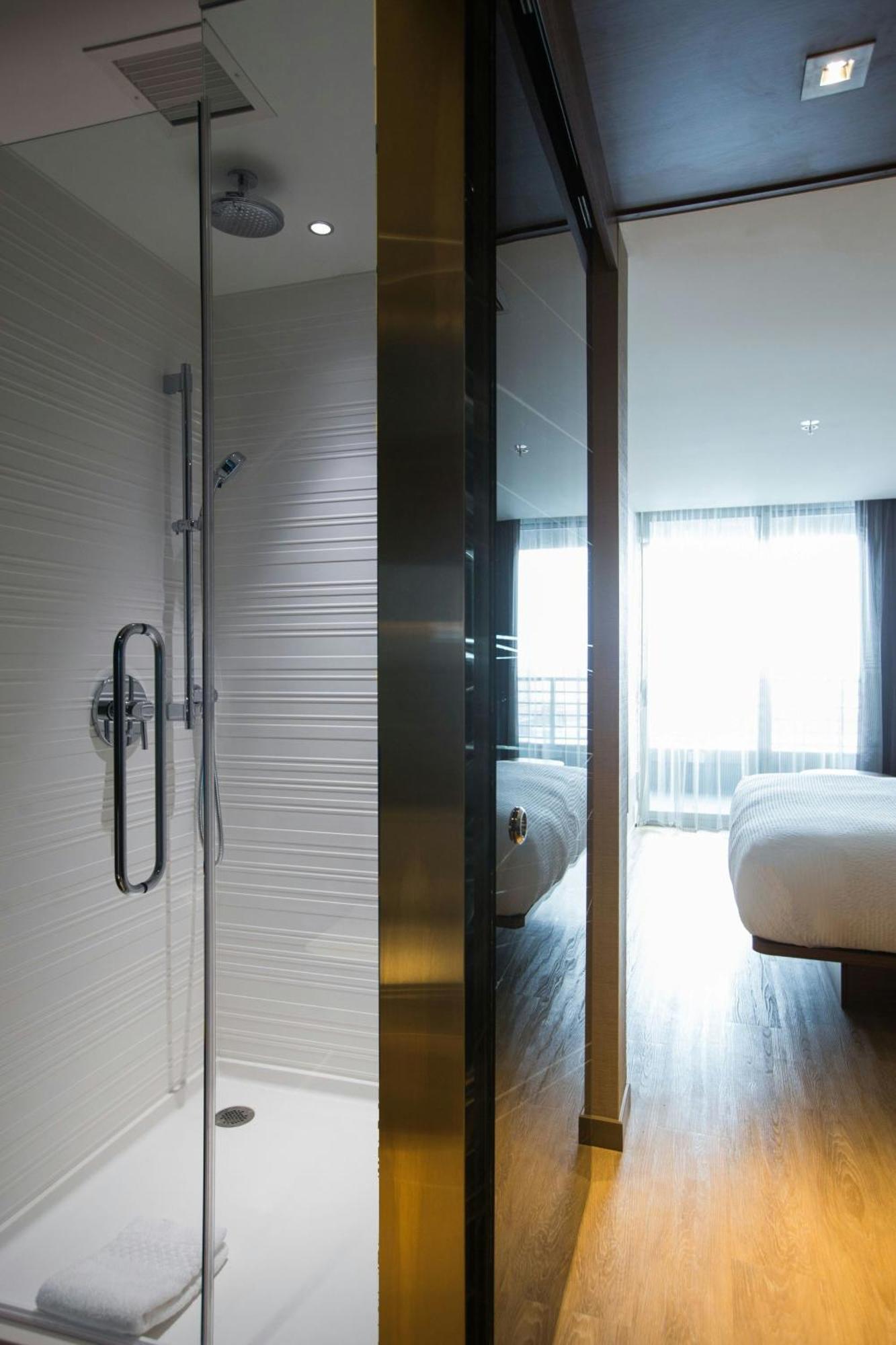 King Room with Balcony