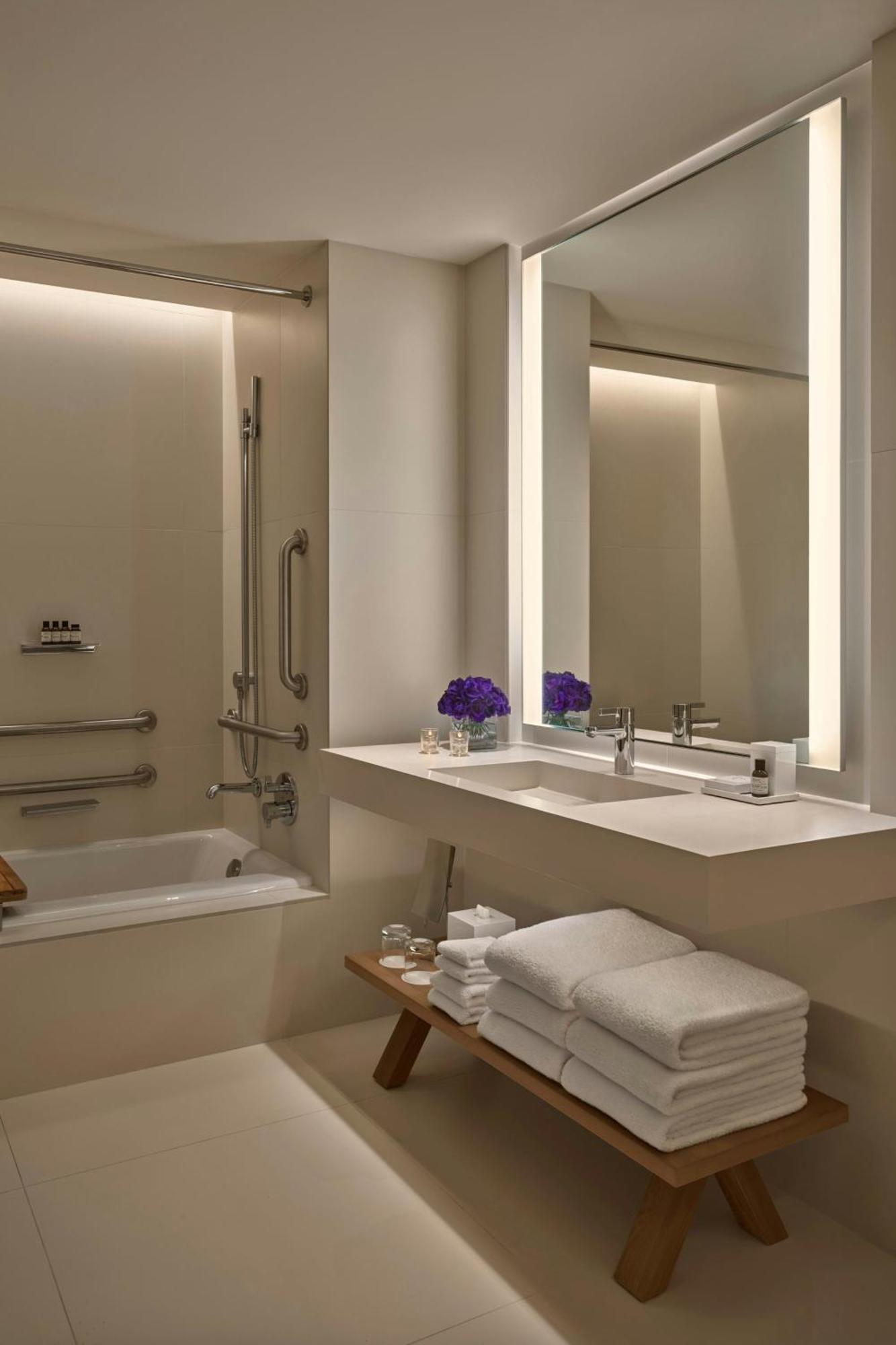 Loft Terrace, Guest room, 1 King,1643208234:JPEG