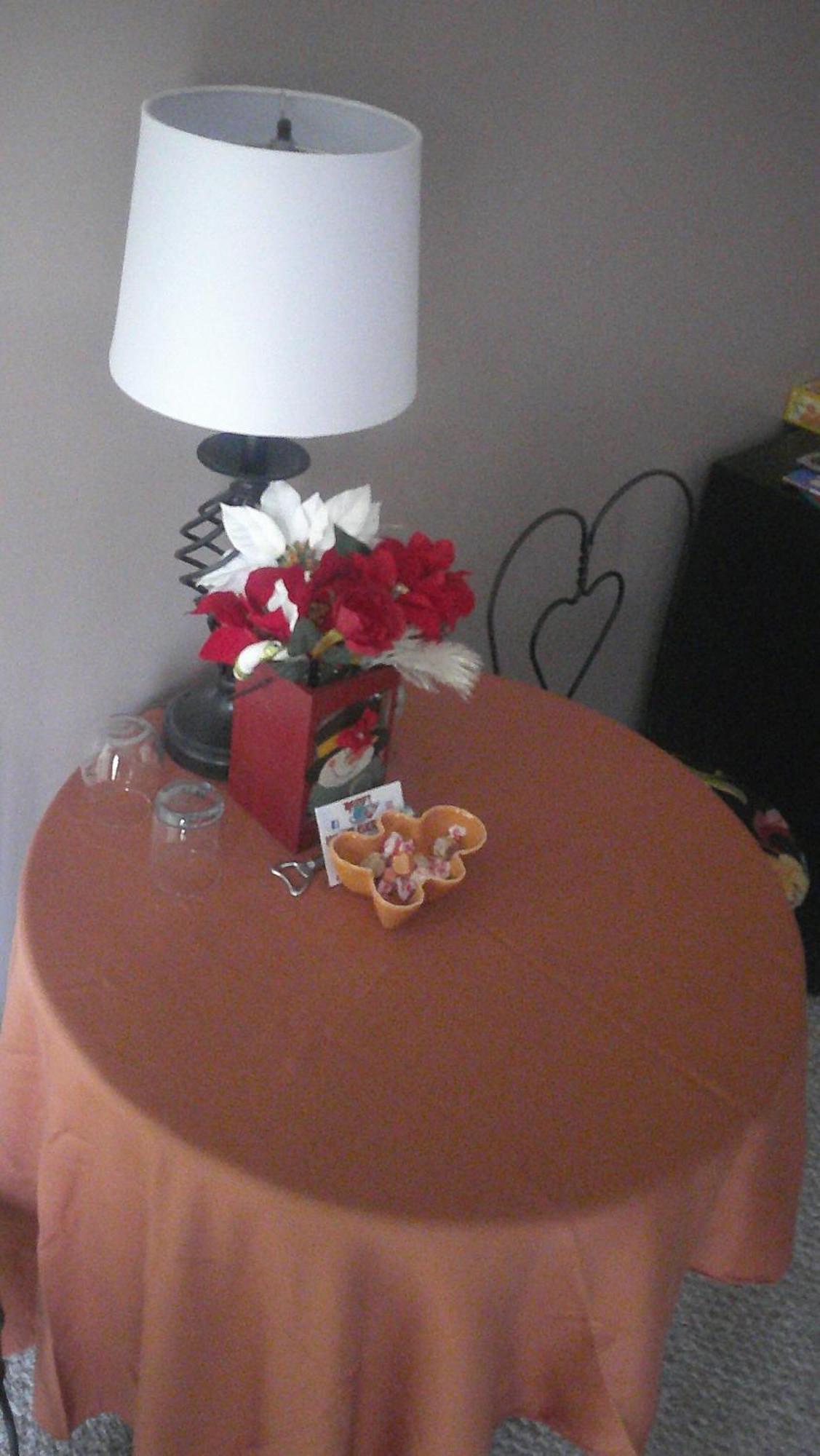 Queen Room,1649938242:JPEG