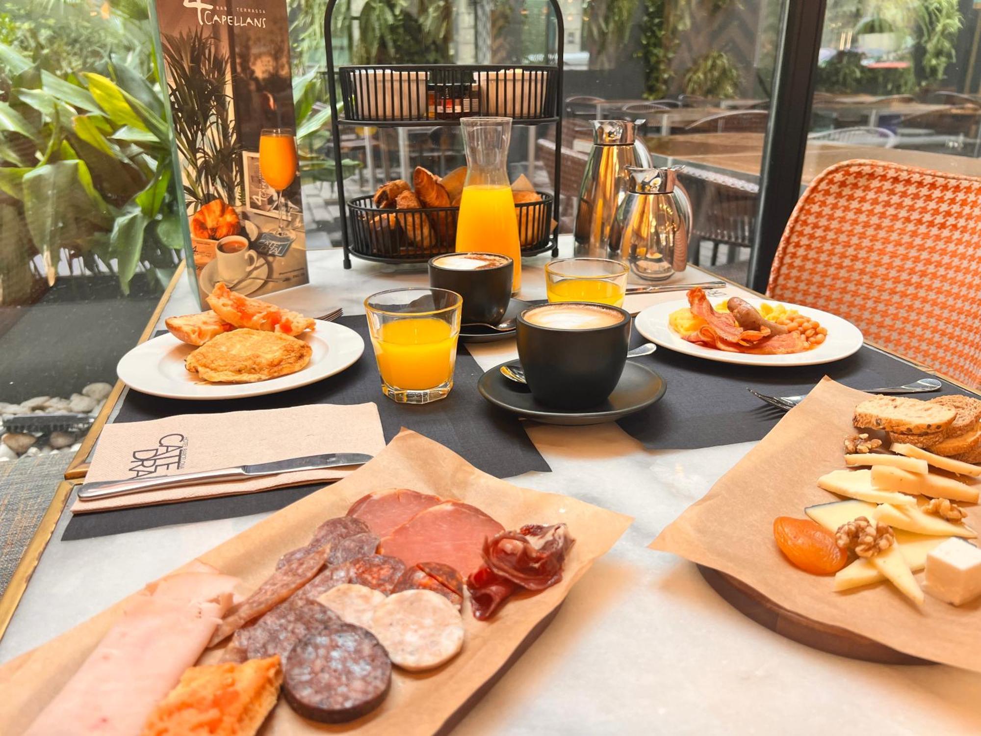 Junior Suite,1705562315:JPEG