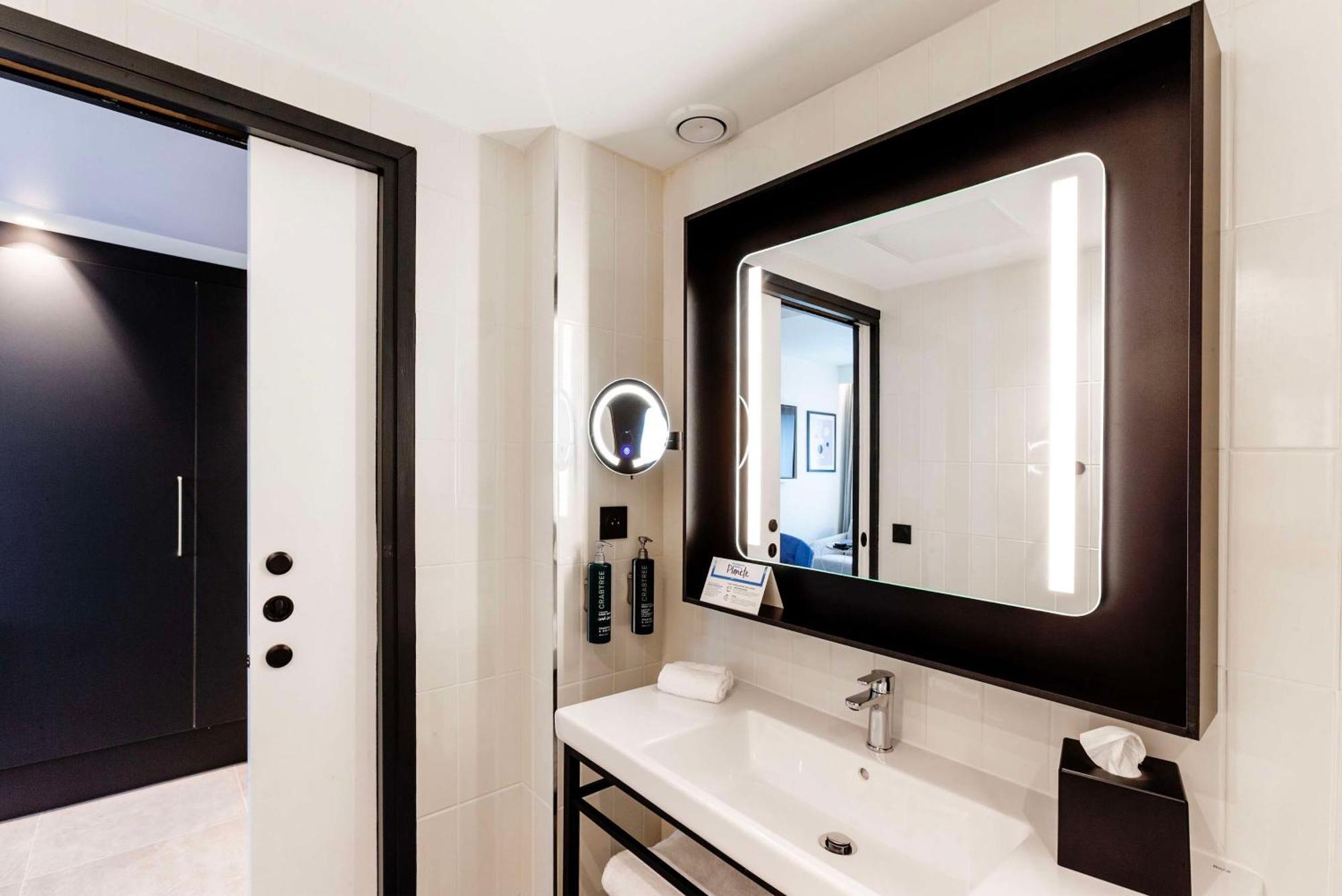 King Guest Room,1657134491:JPEG