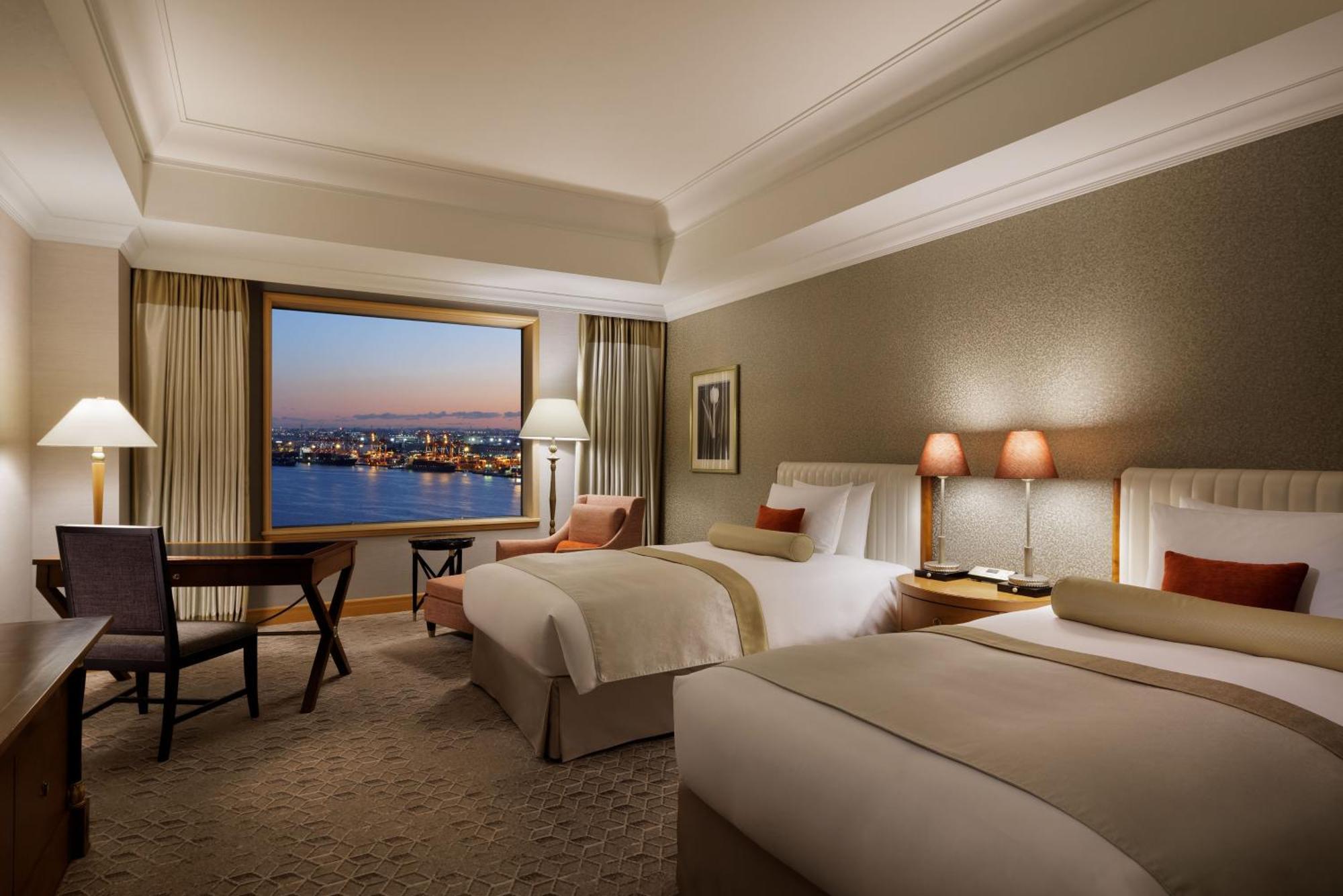 Executive 27th 28th Floor Deluxe Twin Room Non-Smoking,1583077045:JPEG
