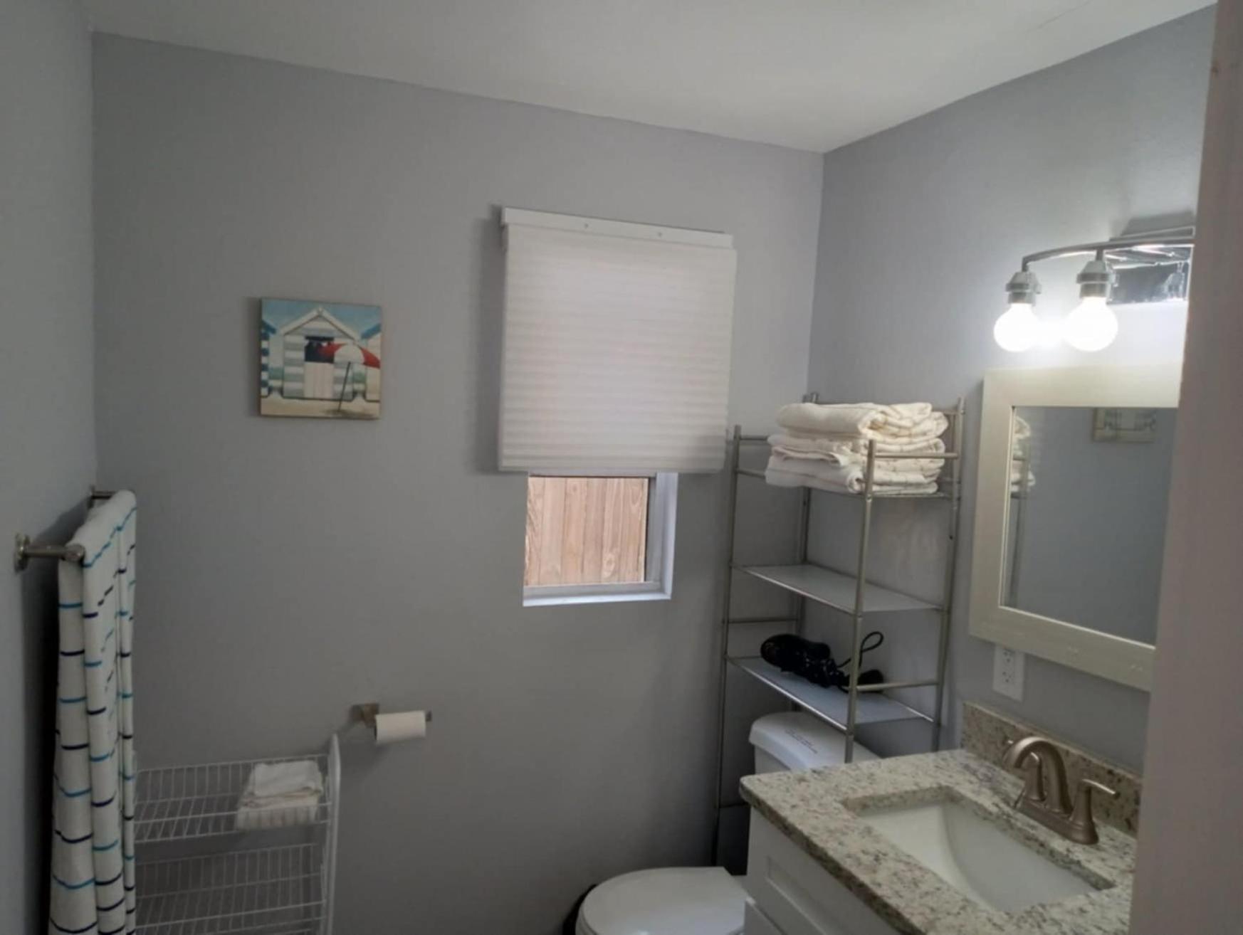 One-Bedroom Apartment,1663783679:JPEG