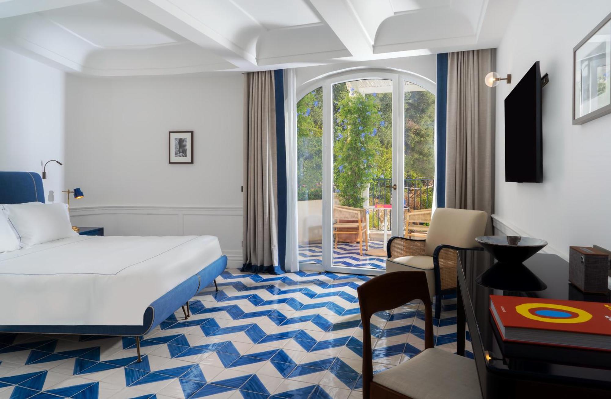 Superior Double Room,1665396489:JPEG